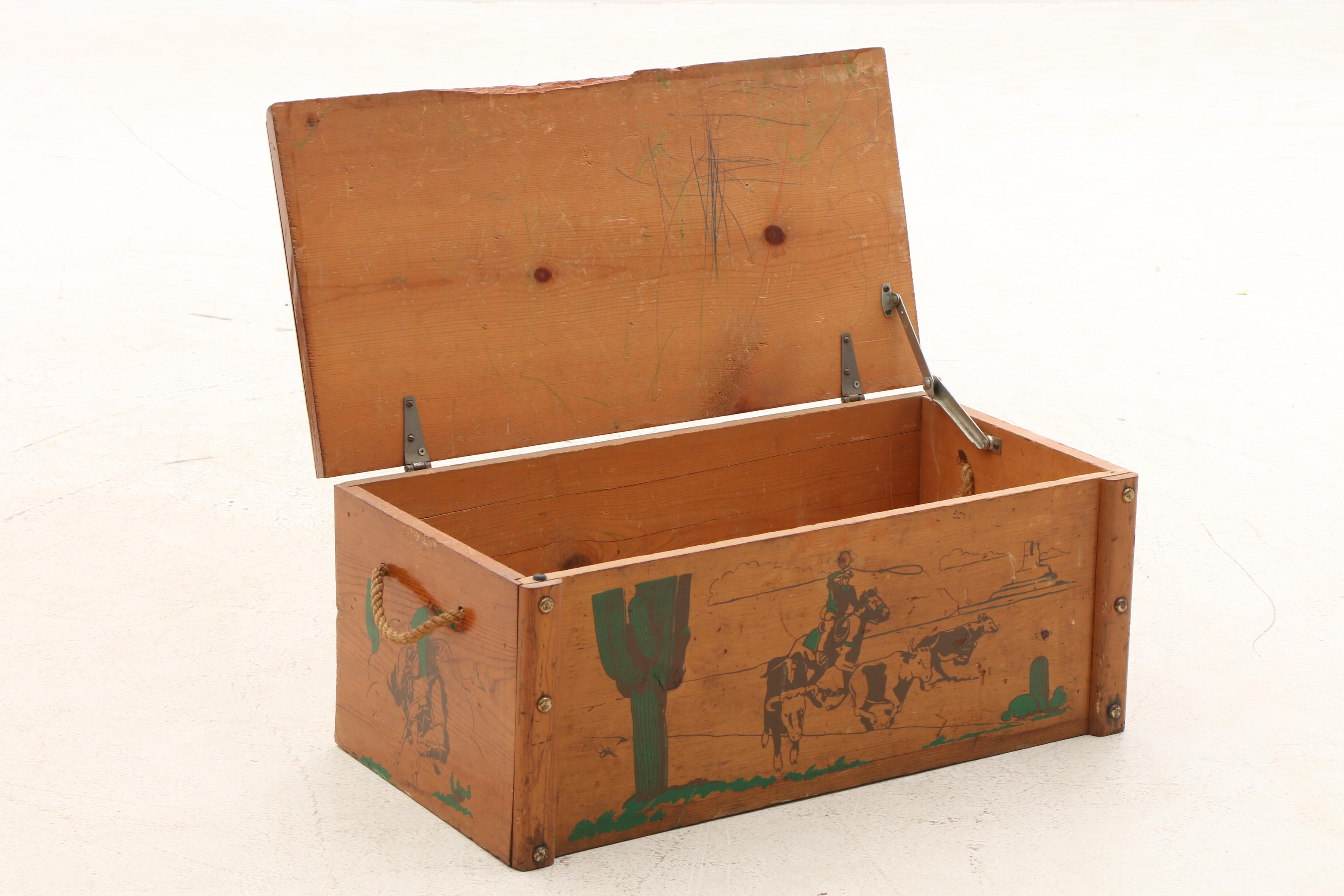 MidCentury Pine Toy Box From "The Old Man & The Gun" EBTH