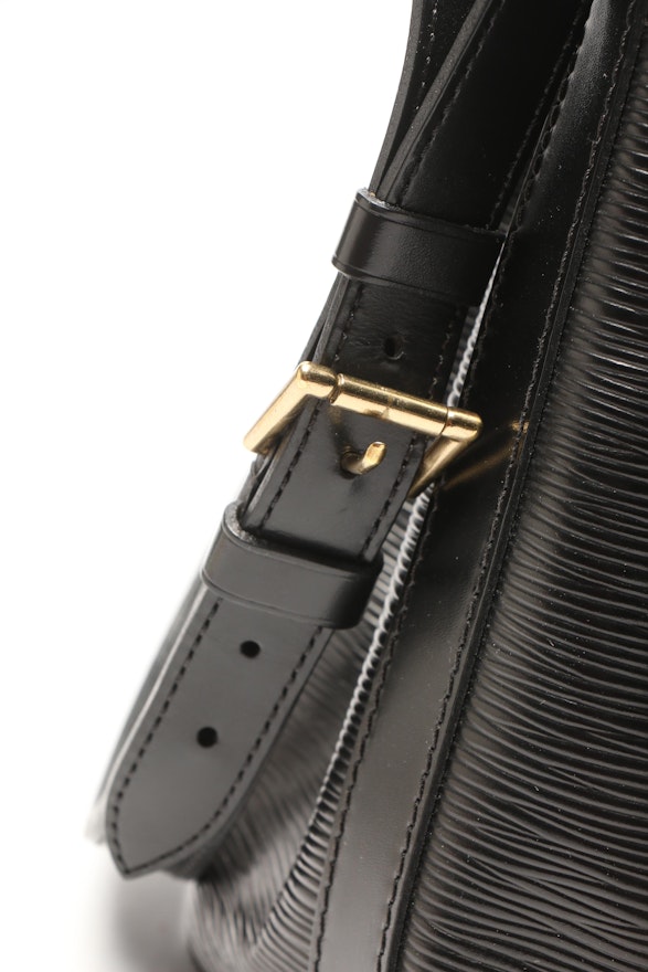 Louis Vuitton Epi Petit Noe Purse Shoulder Bag Black PVC leather Gold  Hardware