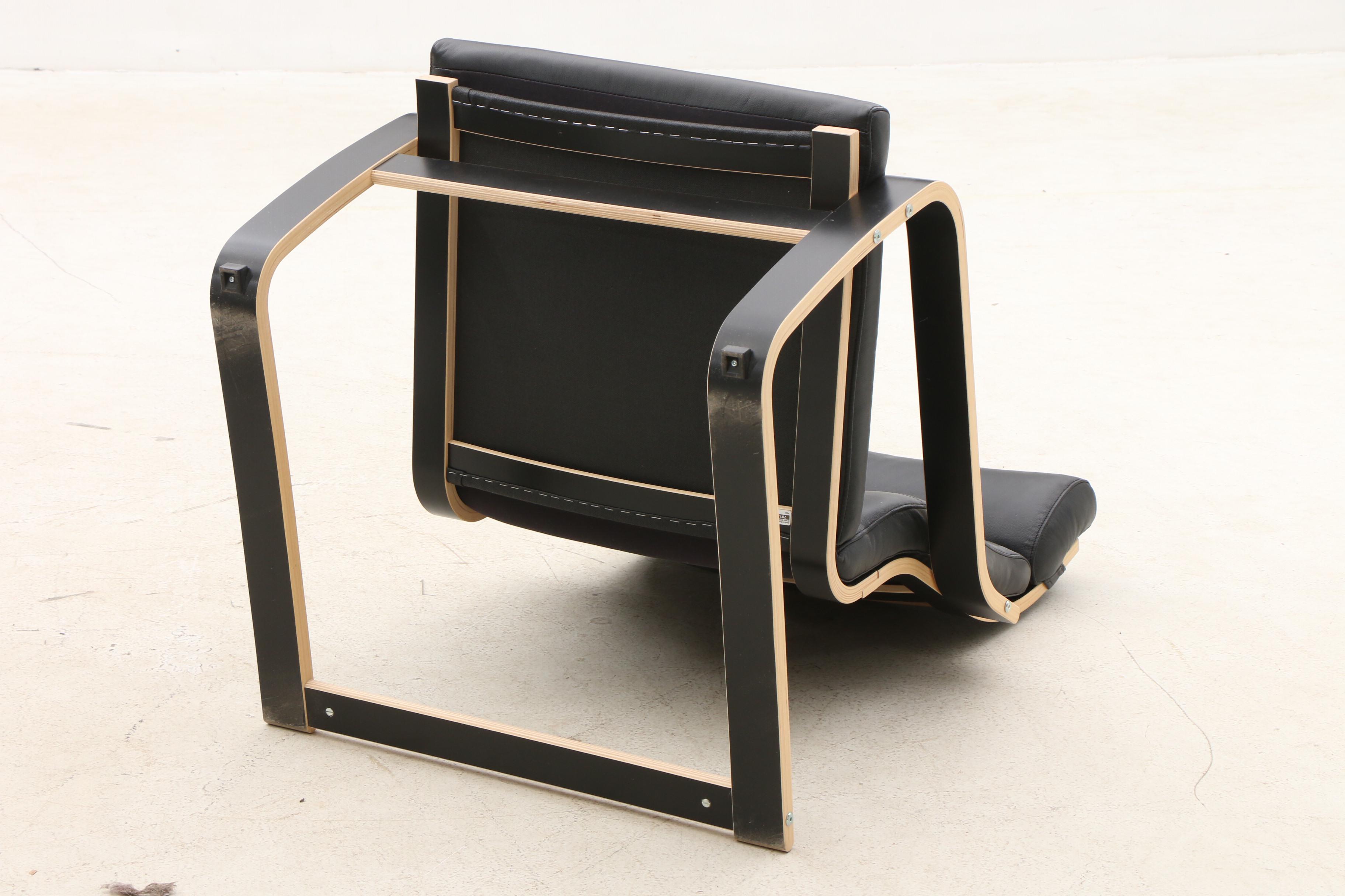 Ikea "Poang" Leather Lounge Chair with Ottoman in Black EBTH