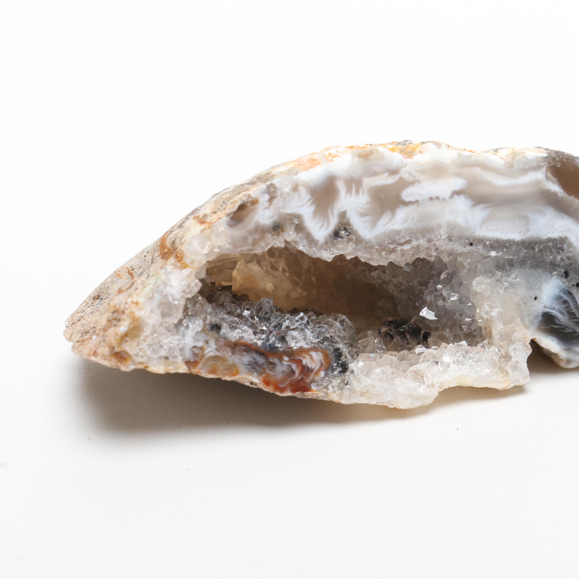 Ocho Agate Geode Mineral Specimens | EBTH