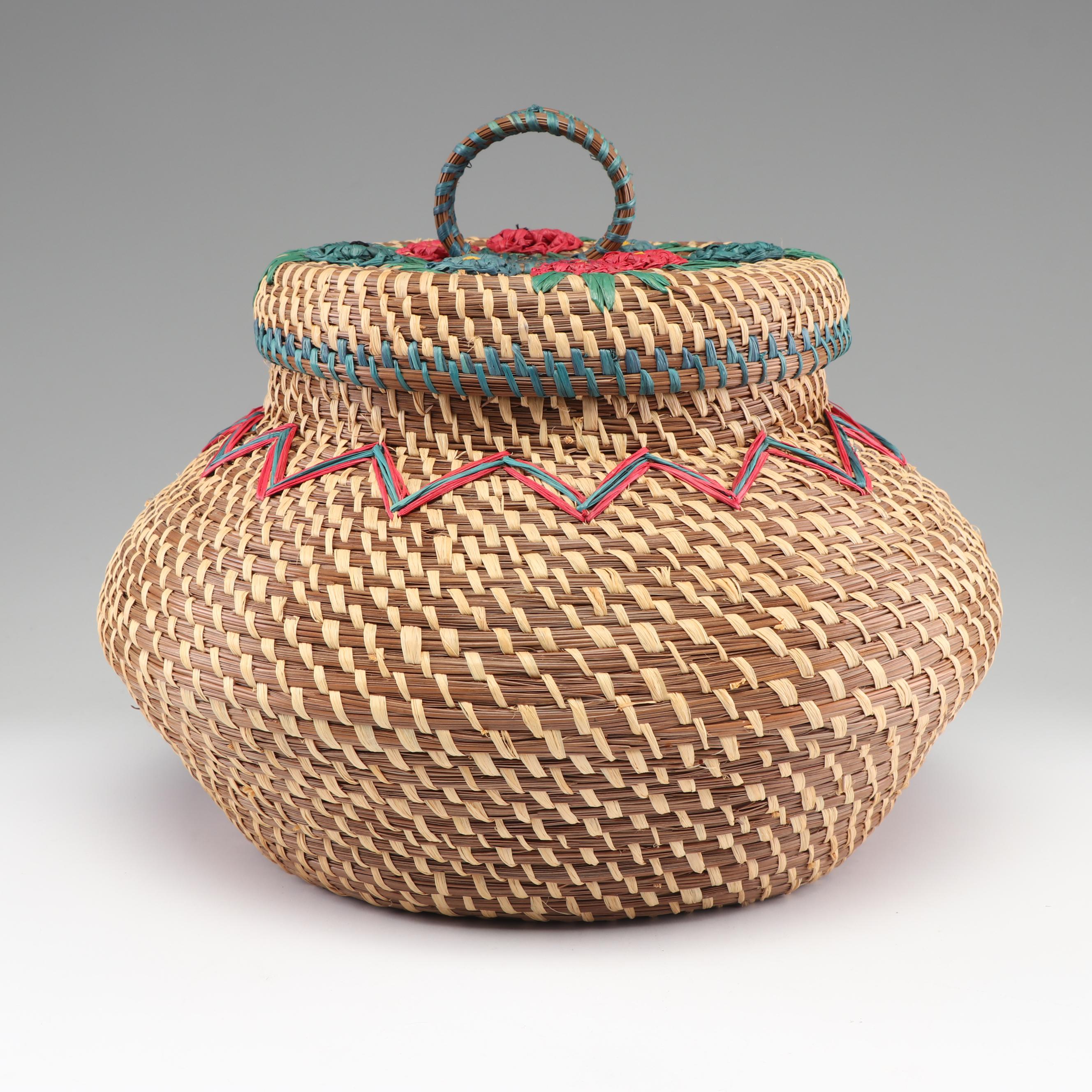 Handwoven Loretta Langley Coushatta Basket EBTH