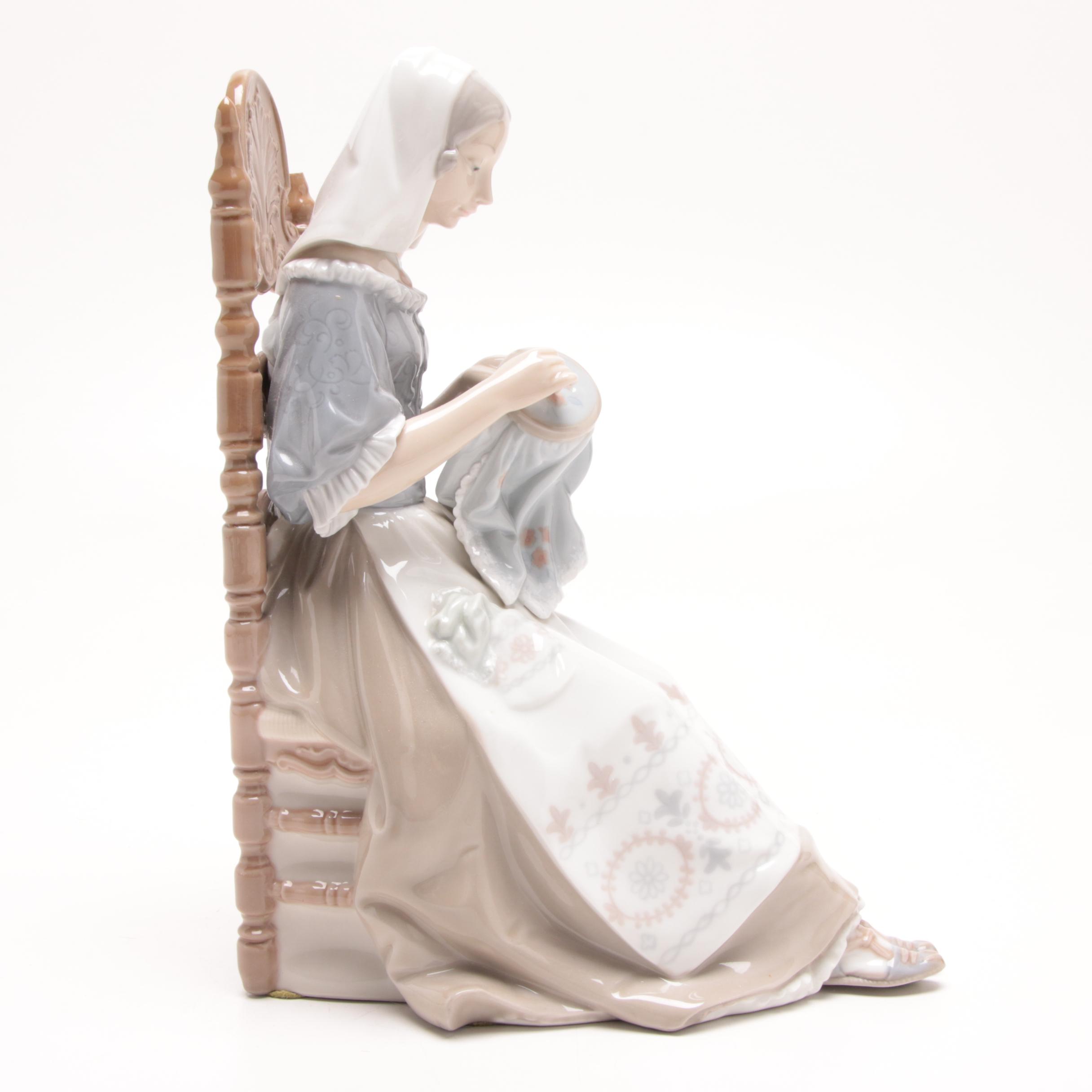 Lladró "Lady Knitting" Porcelain Figurine EBTH