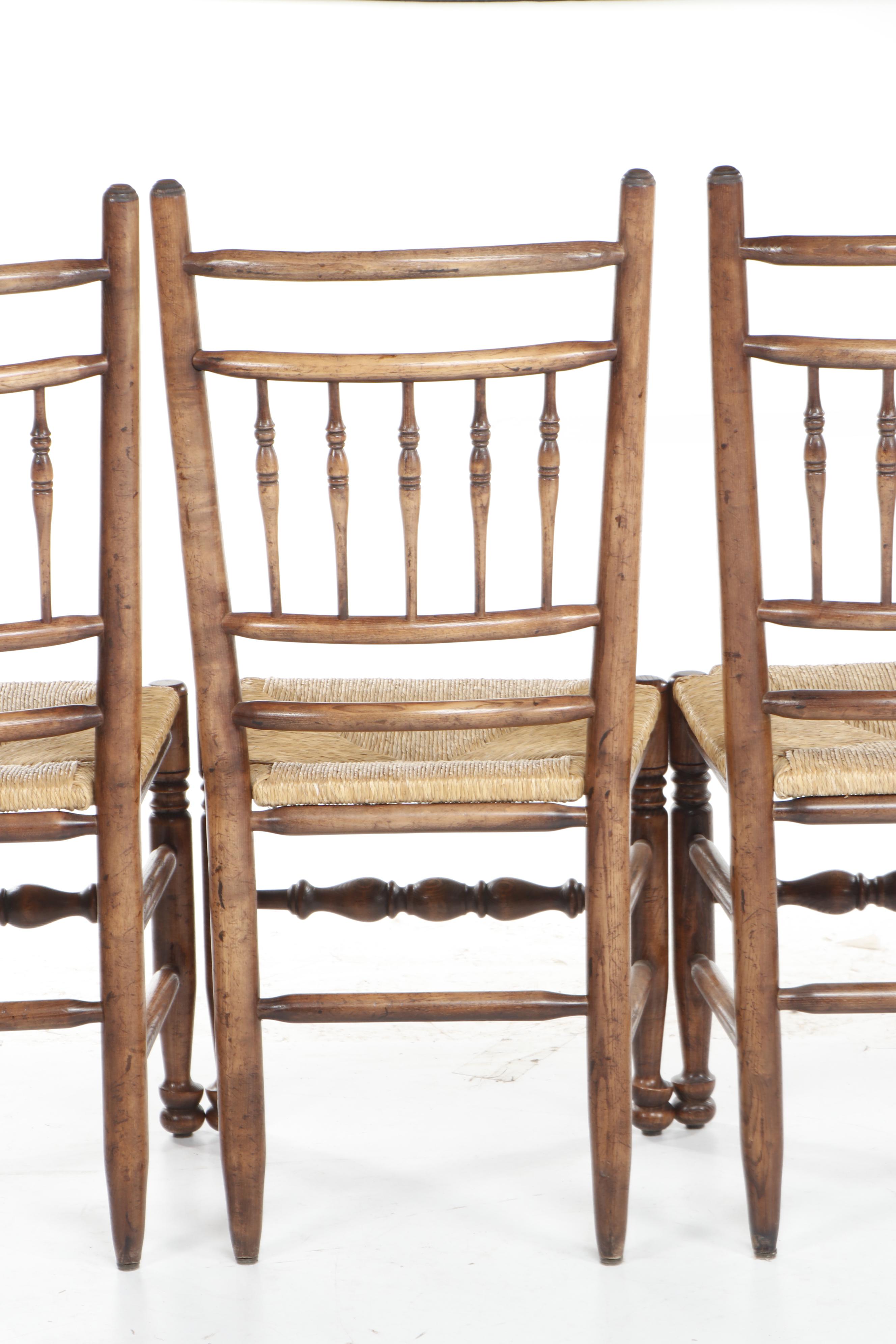 Round Pine Kitchen Table With Four Chairs EBTH