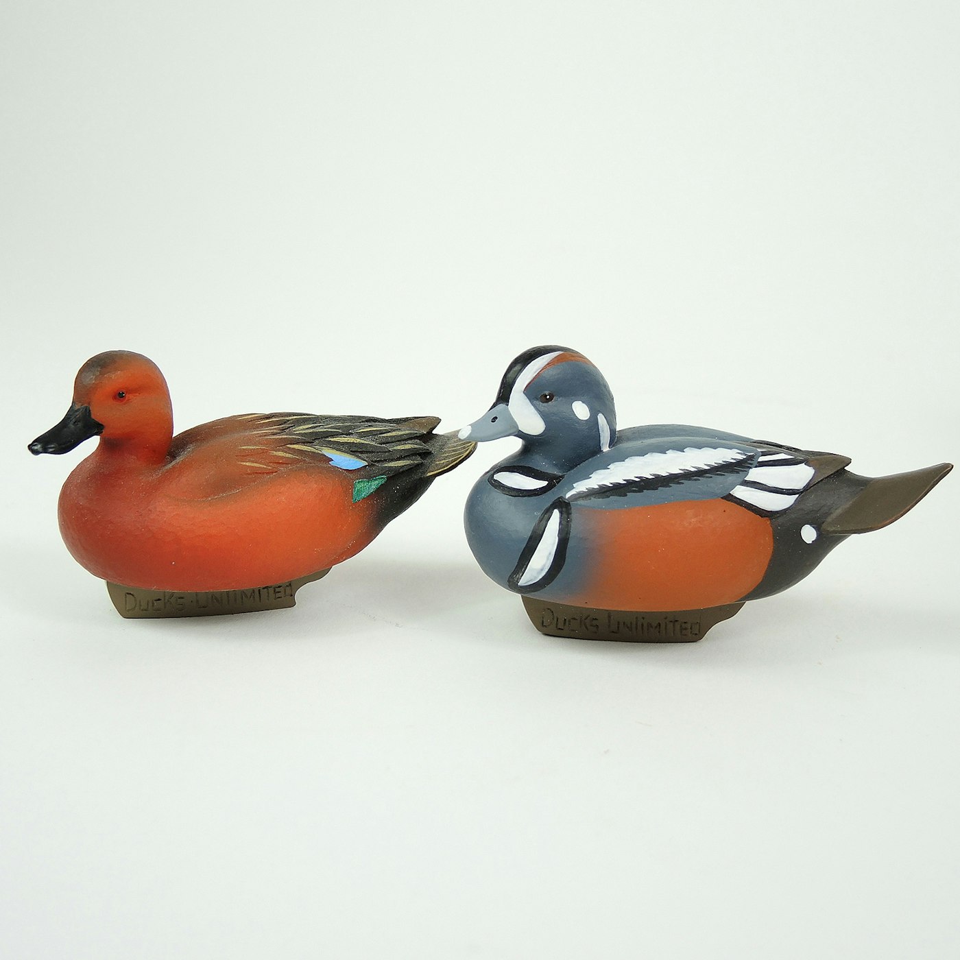 Ducks Unlimited Miniature Decoy Figurines from Jett Brunet | EBTH