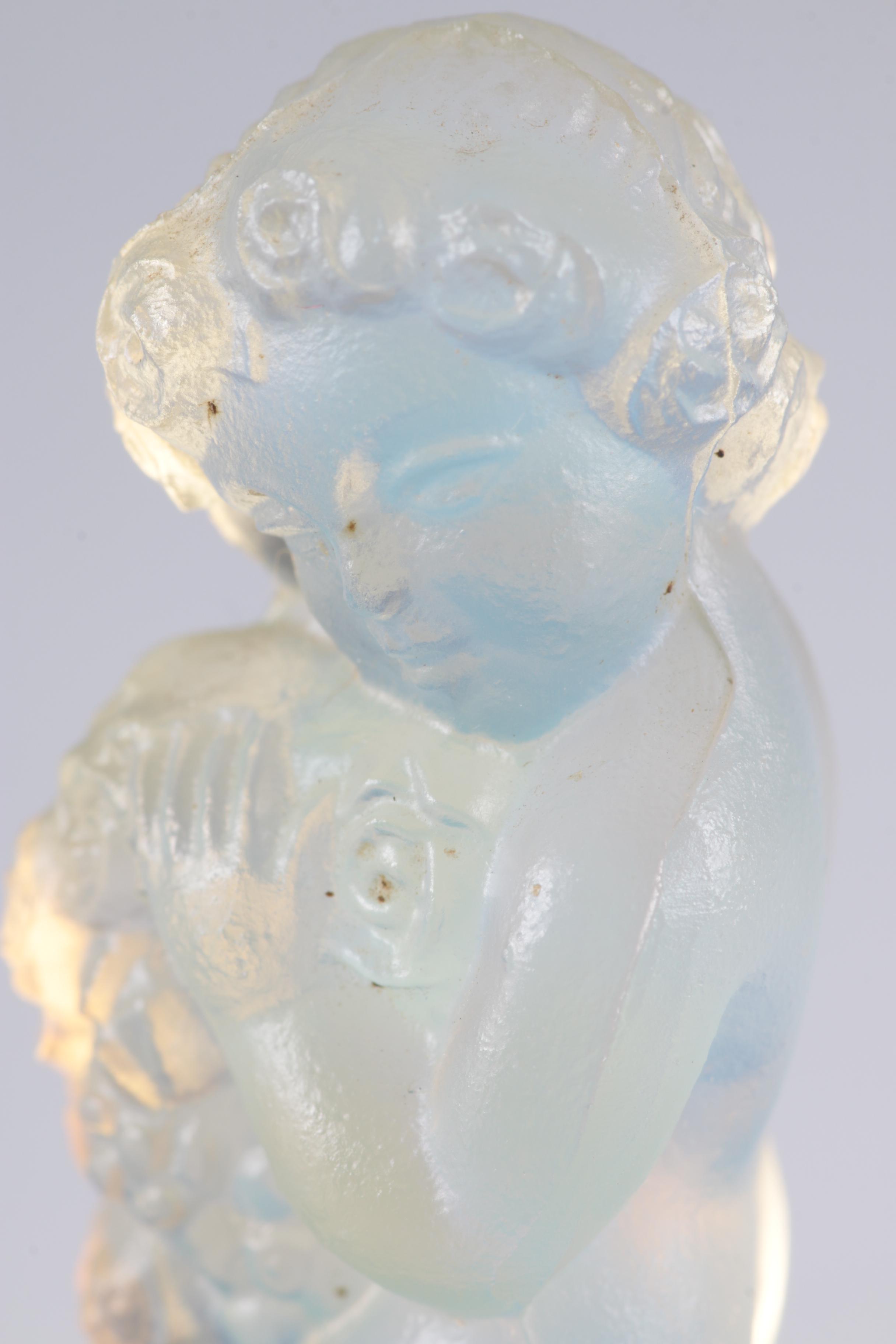 Sabino Art Deco Opalescent Glass "Small Cherub" Figurine, Circa 1930s