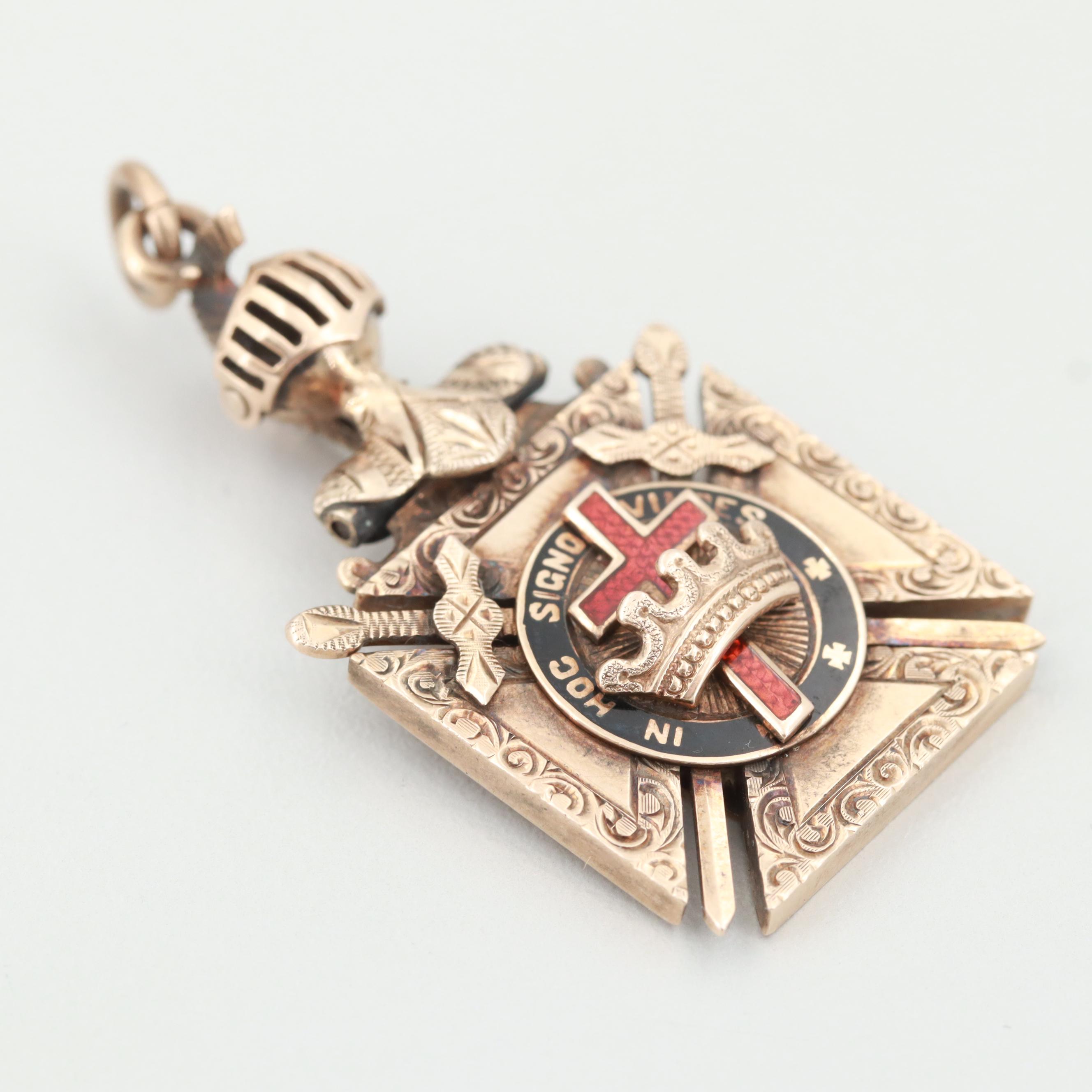 Antique 10K Yellow Gold Enamel Masonic Knights Templar Pendant EBTH