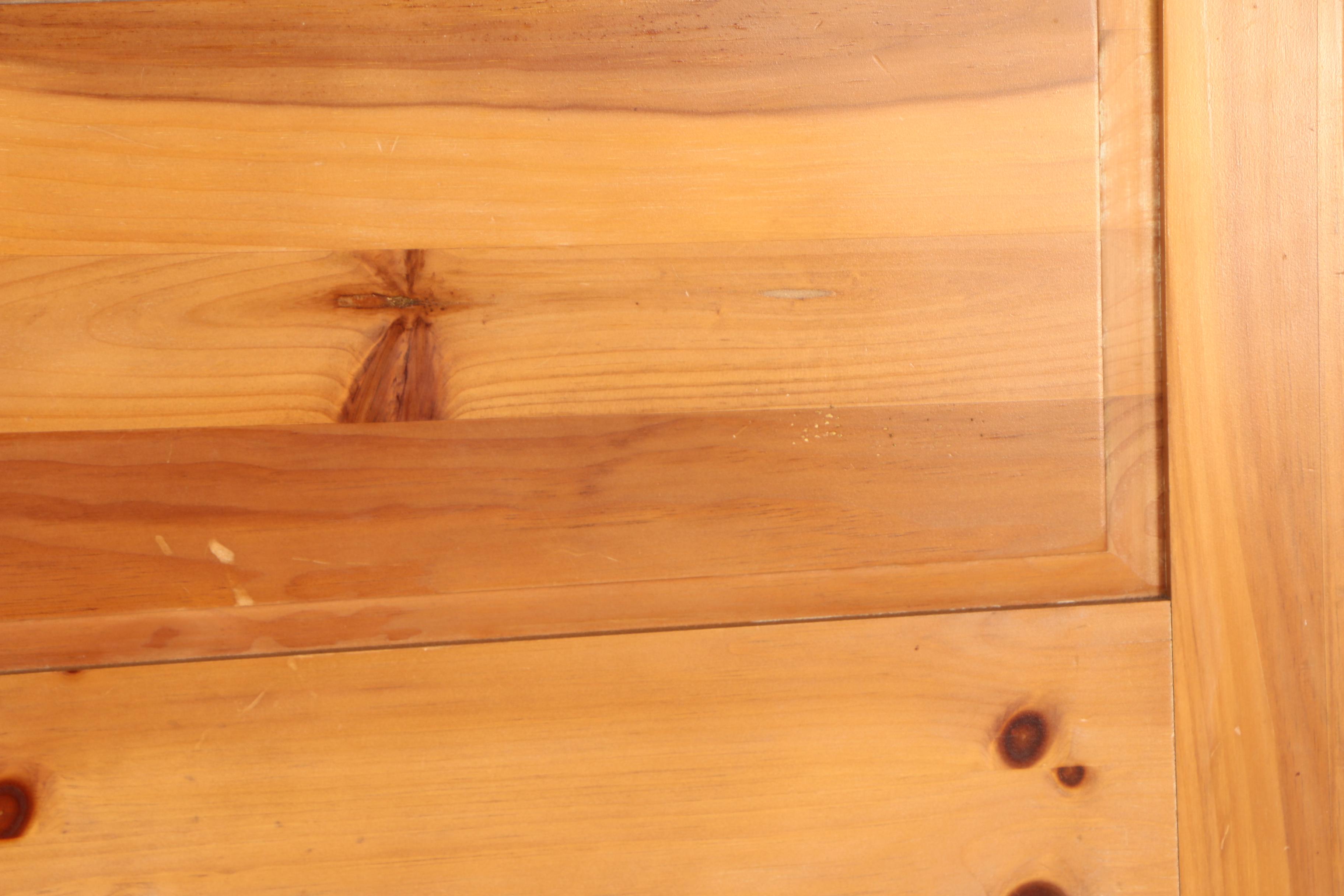 Broyhill "Fontana" King Size Bed Frame and Nightstand EBTH