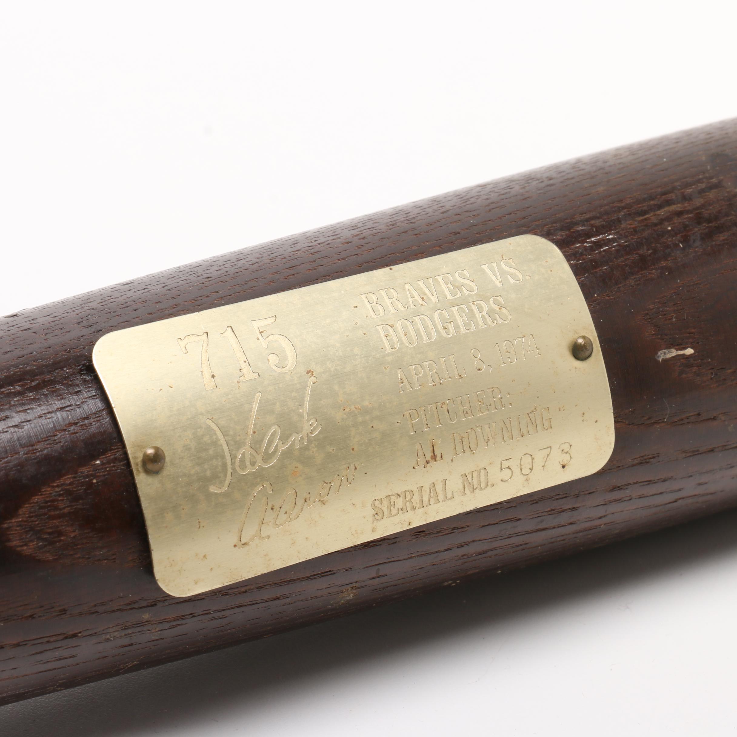 Hank Aaron Hillerich & Bradsby Magnavox Commemorative Baseball Bat EBTH