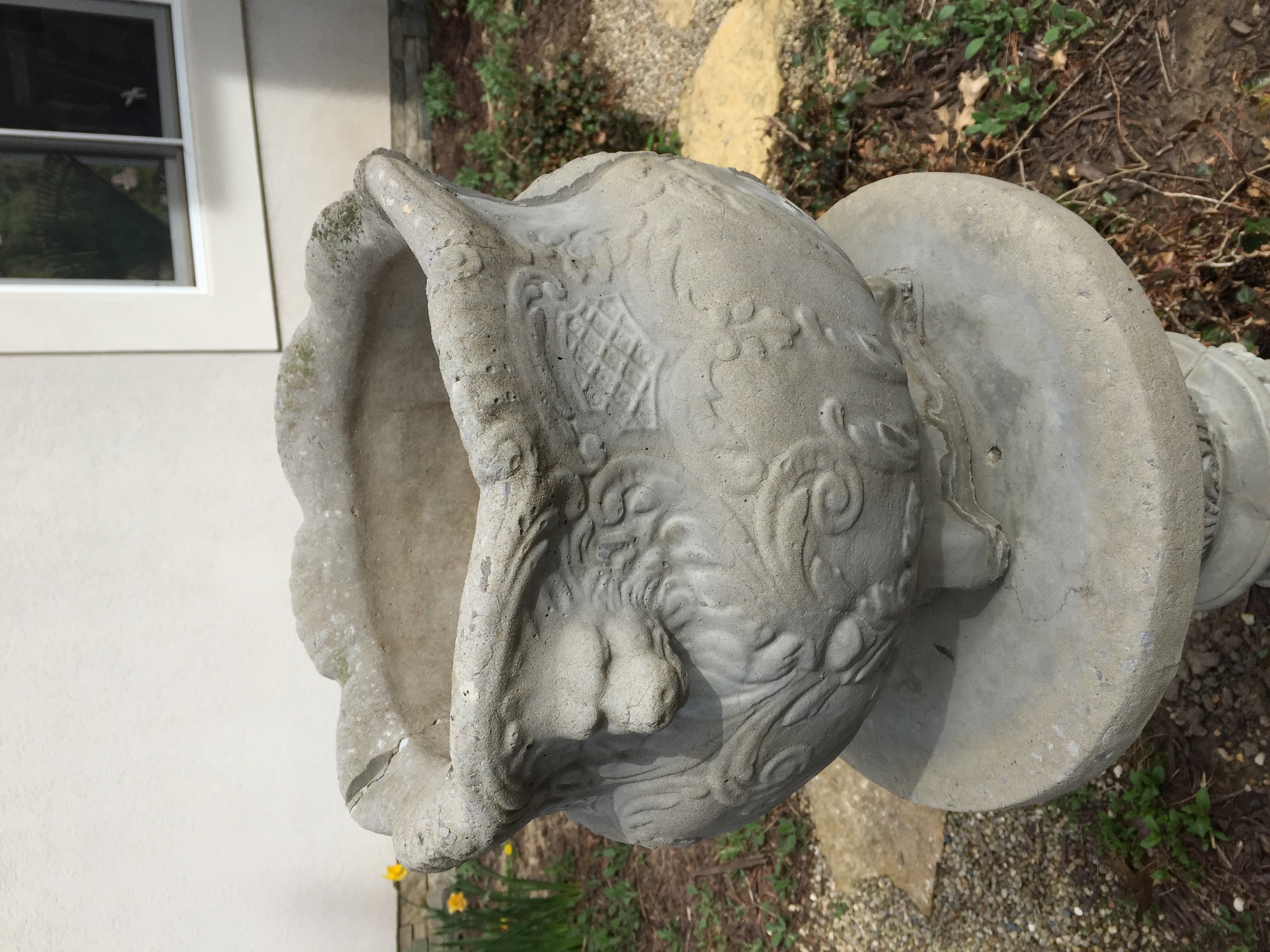 Concrete Garden Pedestal with Concrete Planter Urn | EBTH