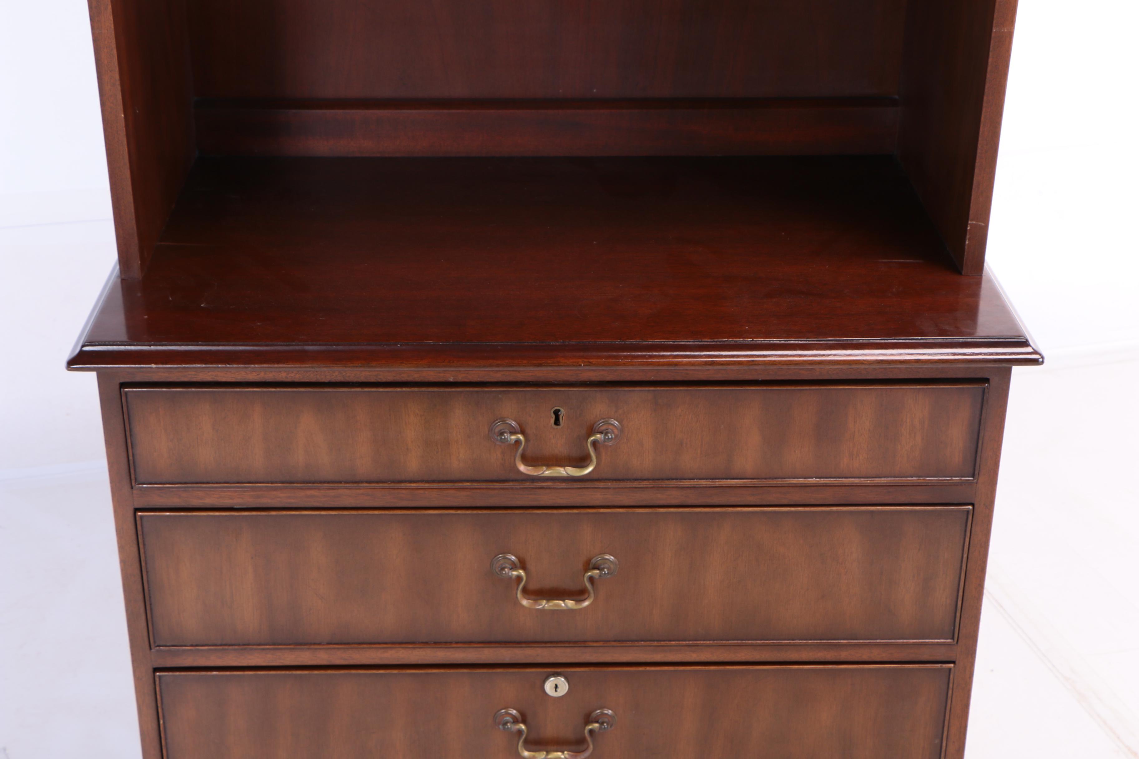 Kittinger Furniture, Mahogany BookcaseonChest, 20th Century EBTH