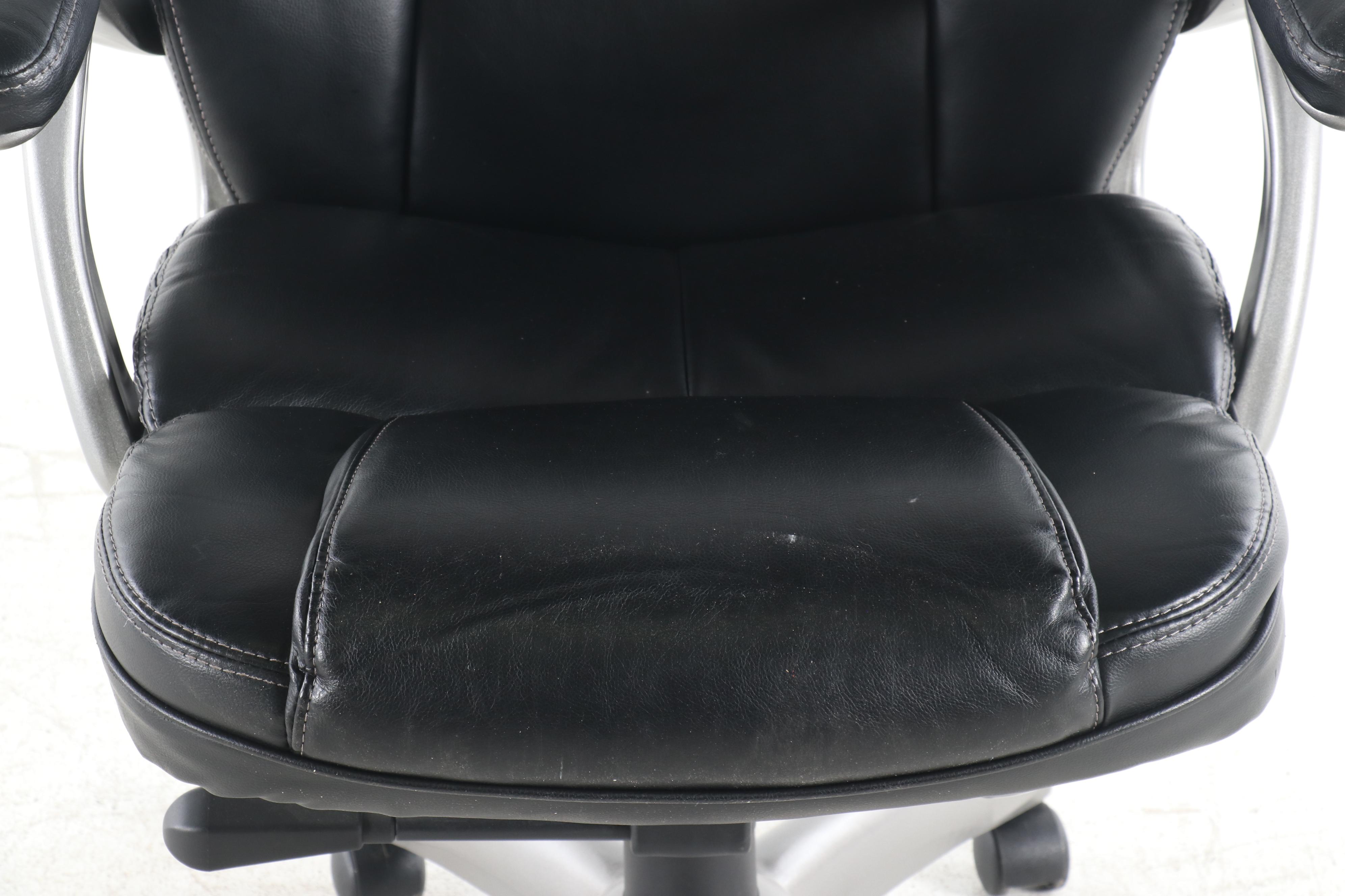 Global Furniture "Osgood" Office Chair, Contemporary EBTH