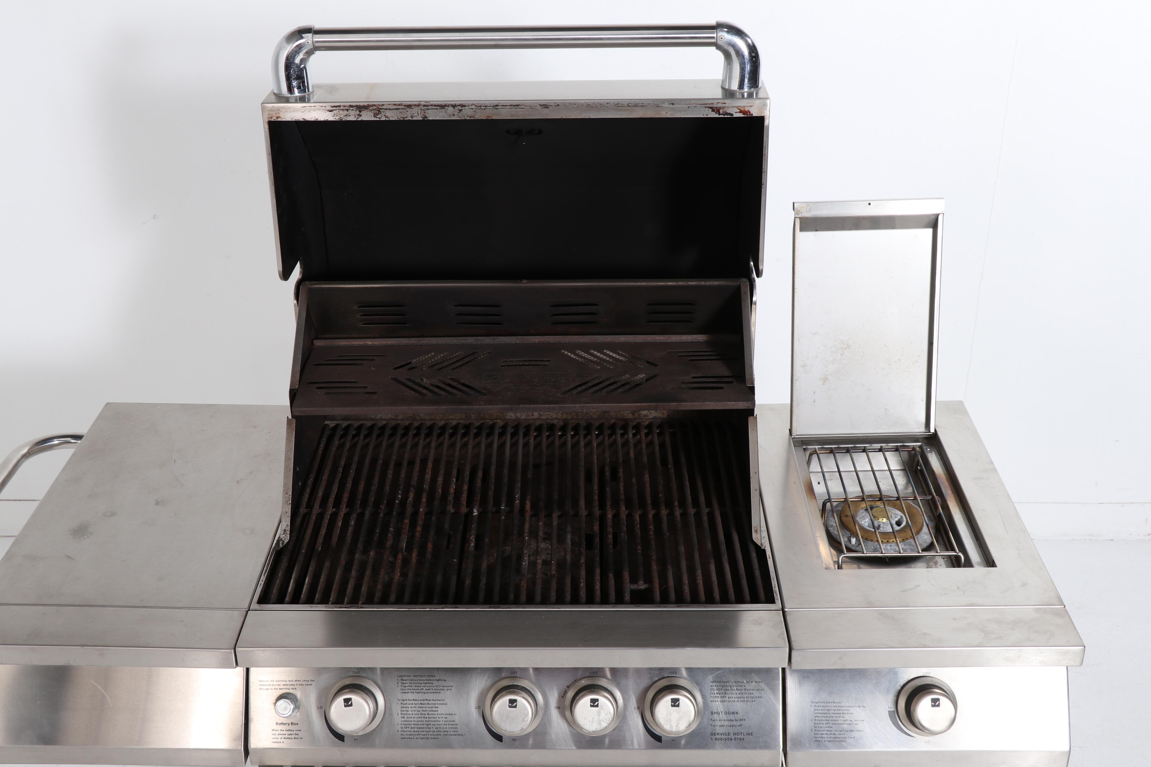 JennAir Stainless Steel FourBurner Gas Grill EBTH