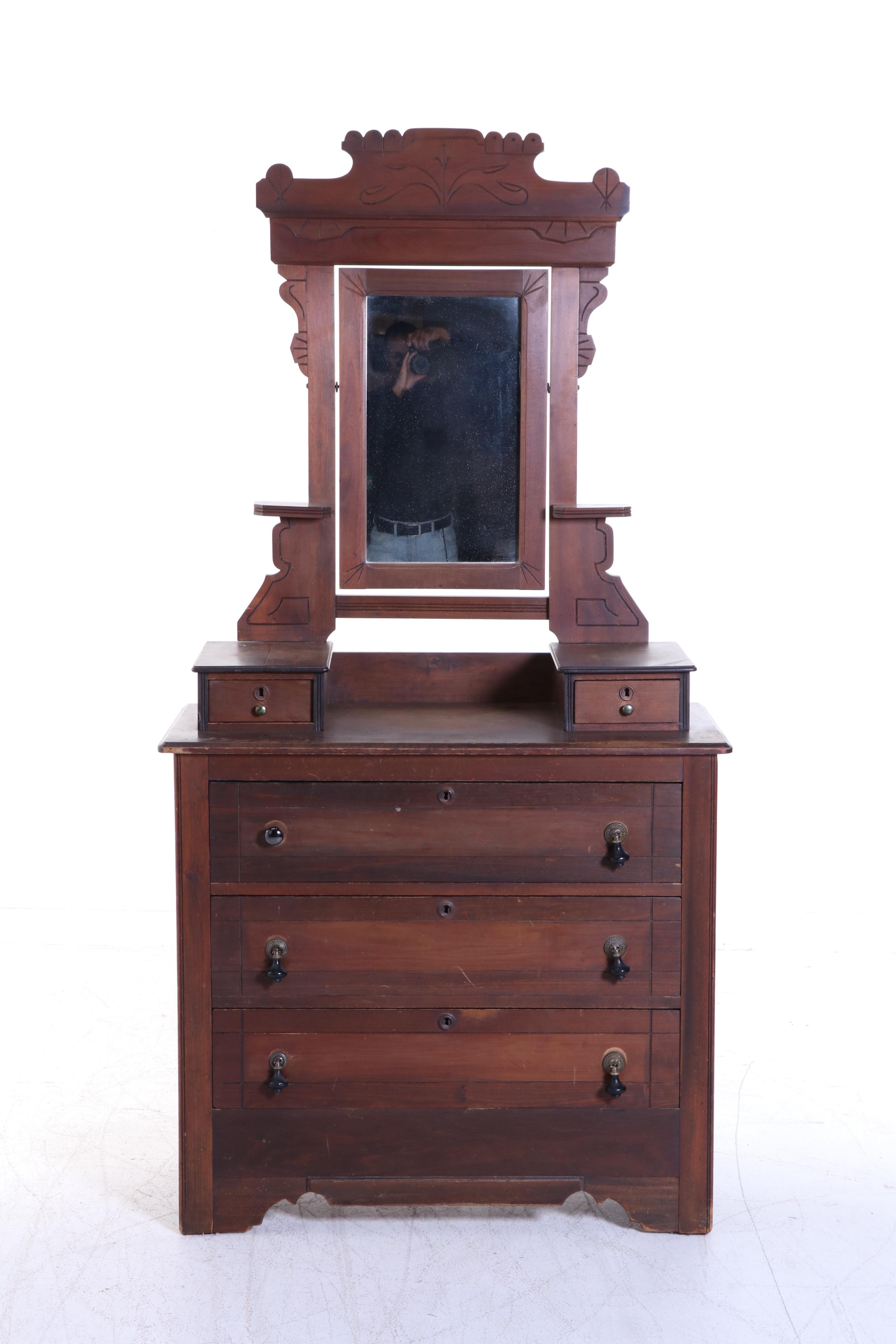 Victorian, Eastlake Style Walnut Dressing Table with Mirror, Late 19th