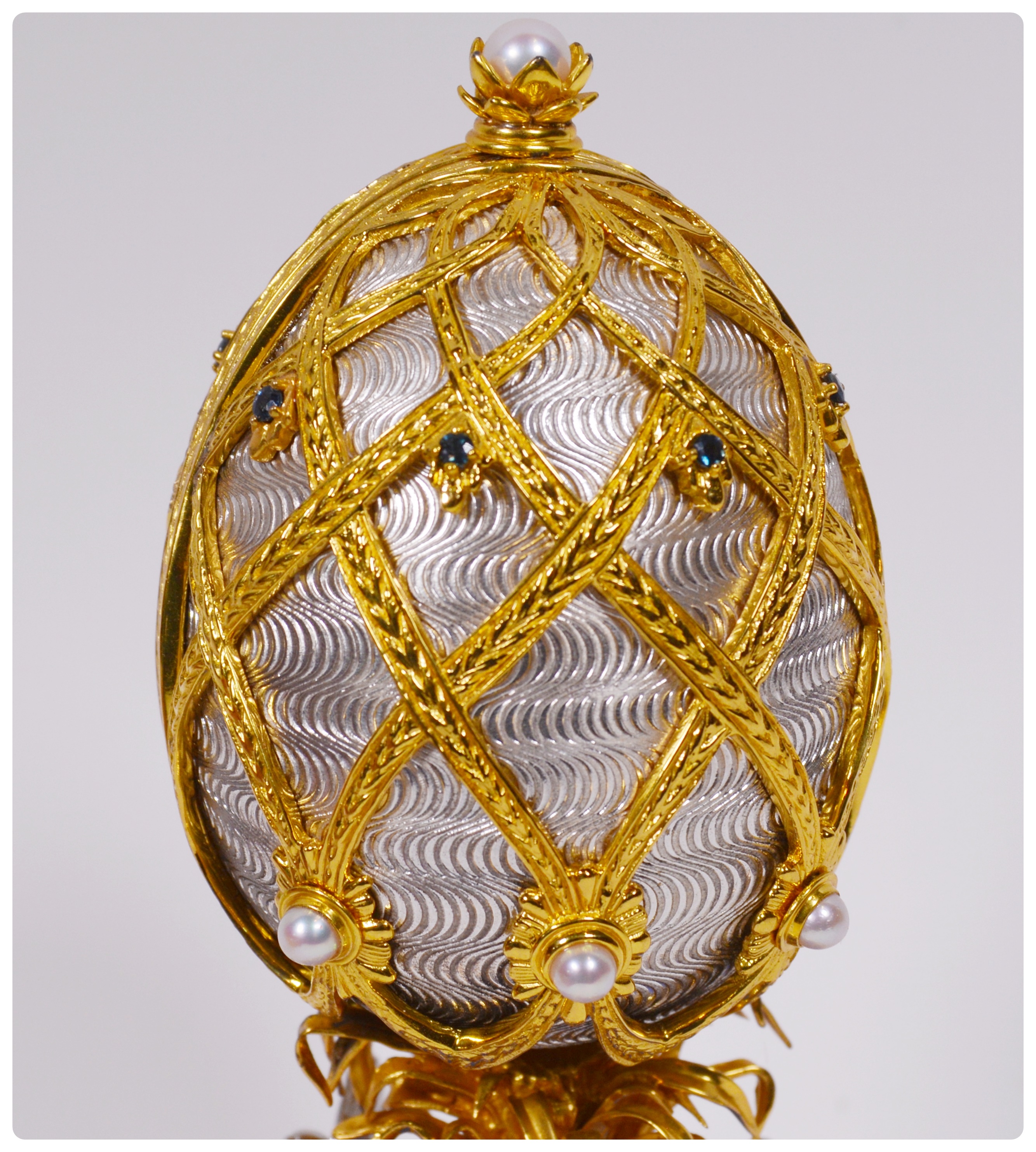 Franklin Mint And The House Of Fabergé "Swan Lake Egg" Sterling Silver ...