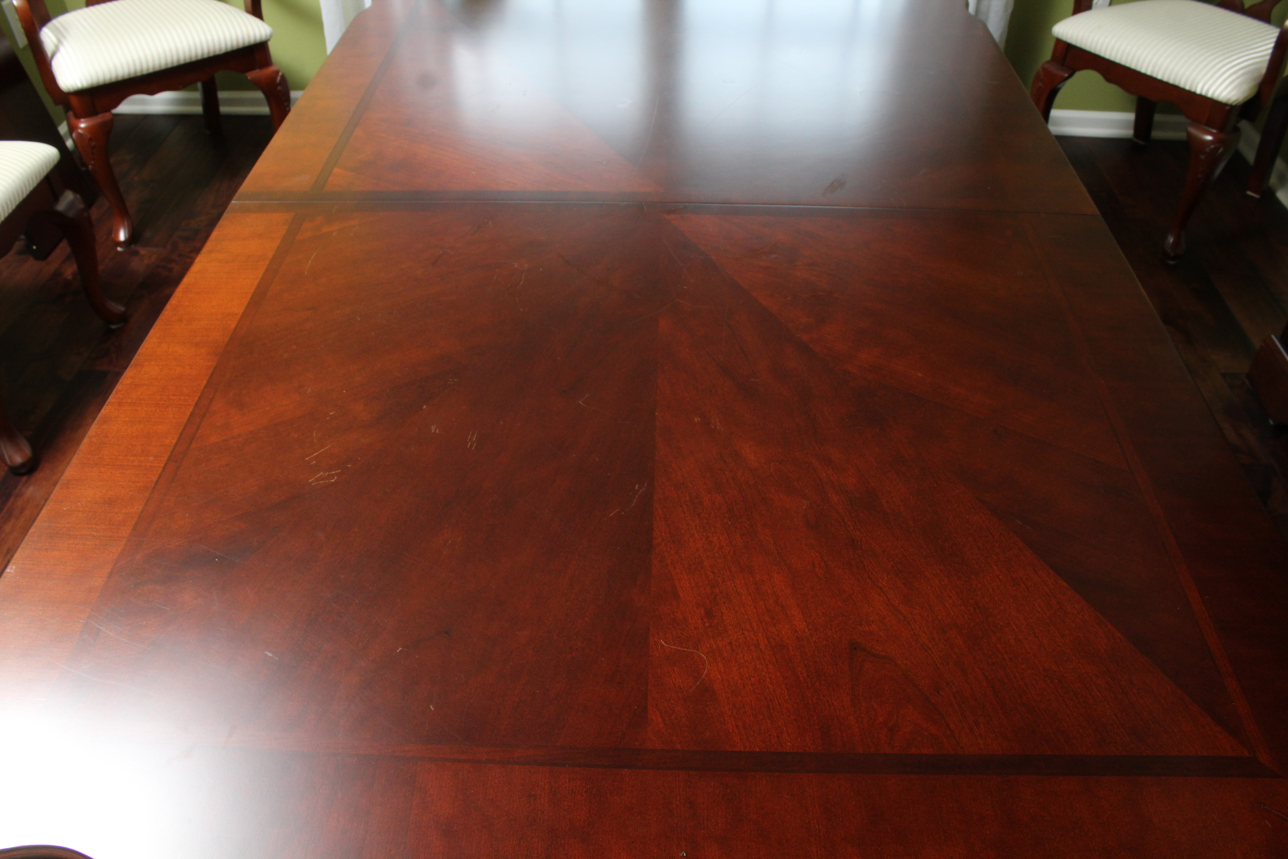 Contemporary Wood Veneer Dining Table EBTH