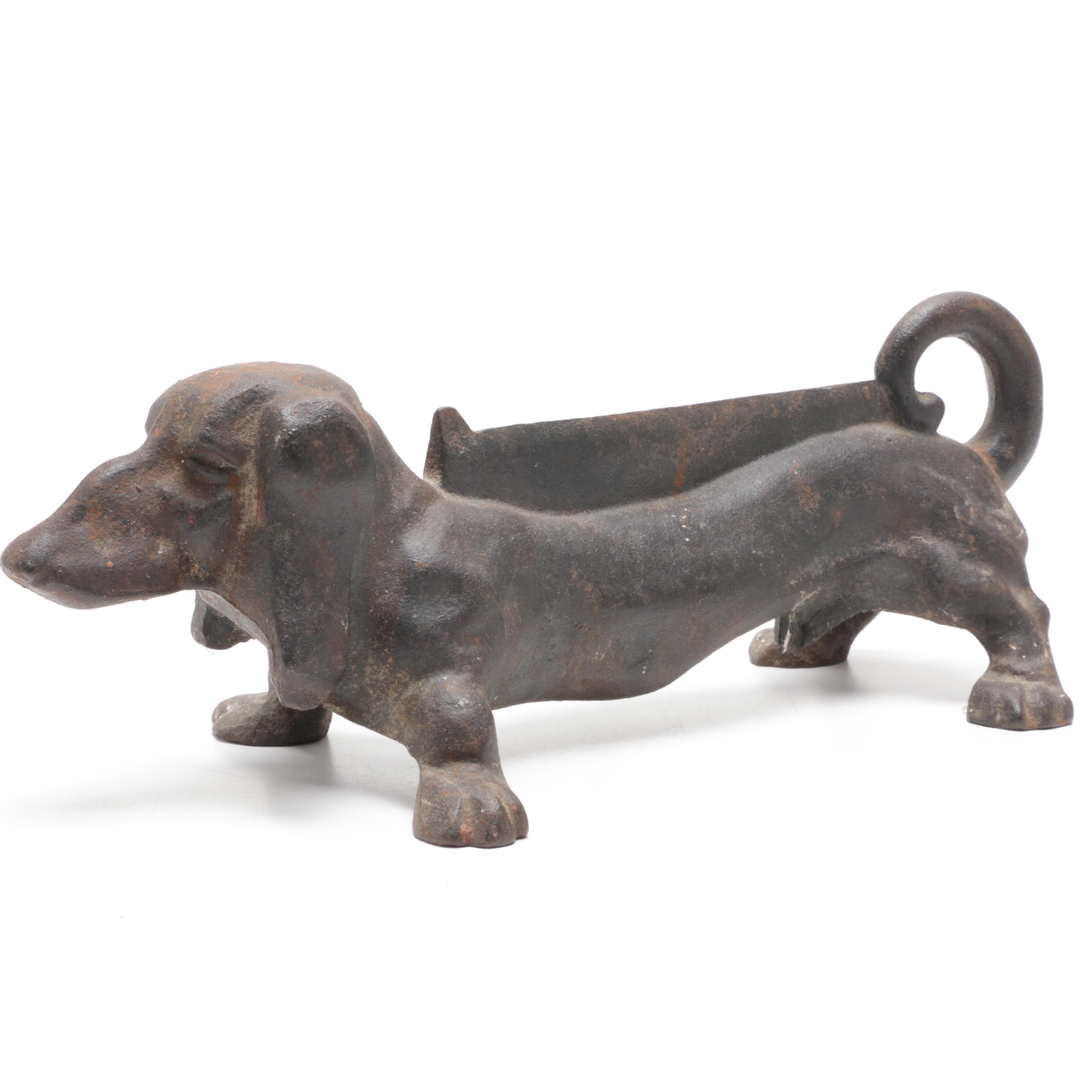 Cast Iron Dachshund Boot Scrape, Attributed to Hubley, Early 20th