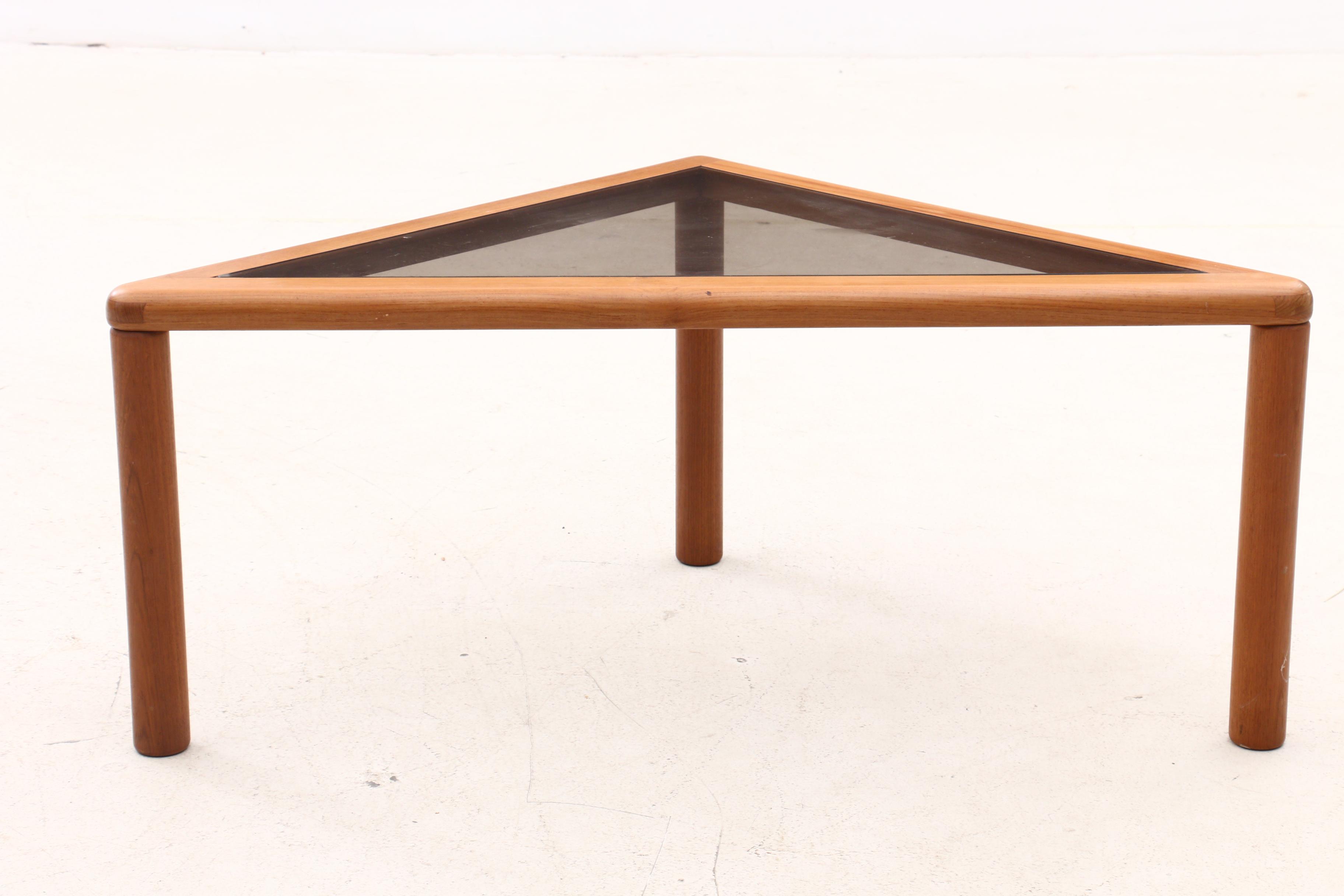 Mid Century Modern Teak Glass Top Triangular Shaped Nesting Tables EBTH