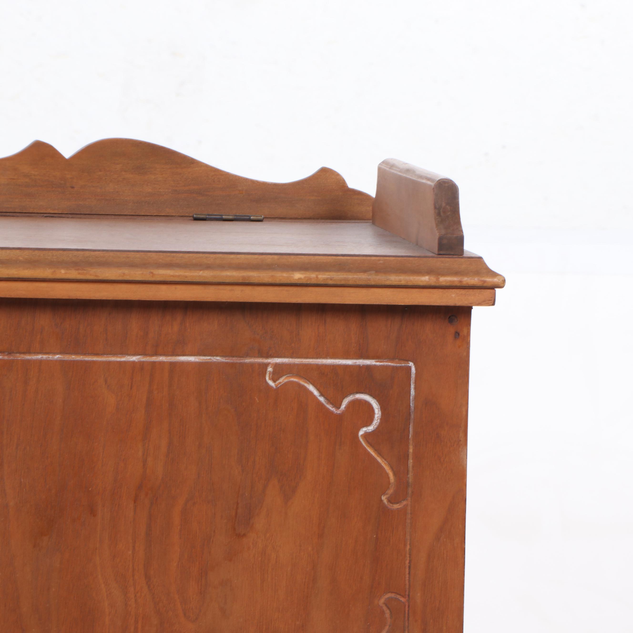 Tennessee Furniture "Cavalier" Cedar Chest, Early 20th Century EBTH