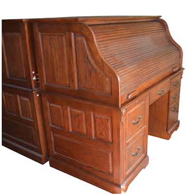 Vintage Desks Antique Desks And Used Desks Auction Ebth