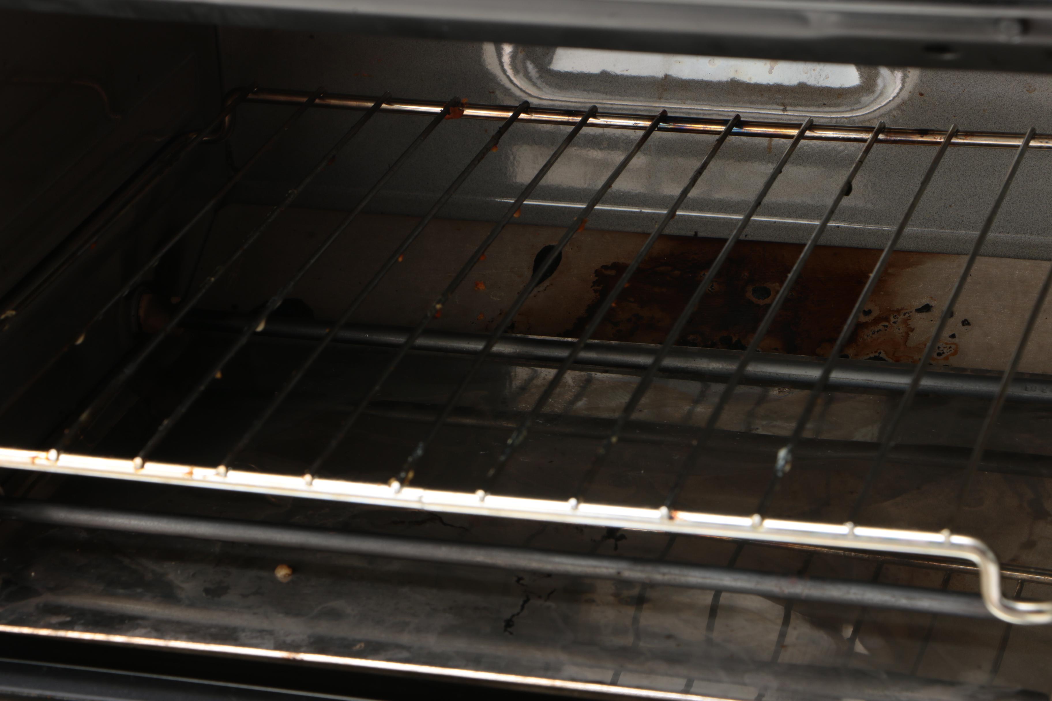 DeLonghi XR640 Convection Toaster Oven with Broiler EBTH