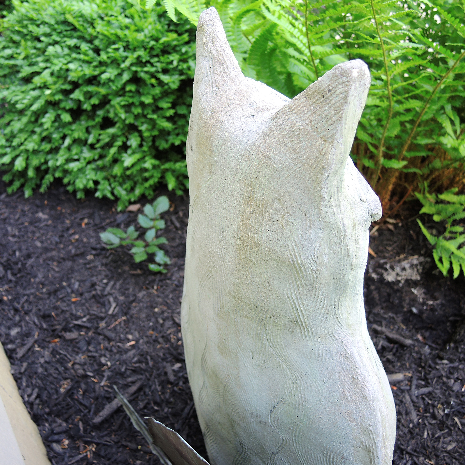 Contemporary Concrete Cat Statue and Metal Cat Lawn Ornament EBTH