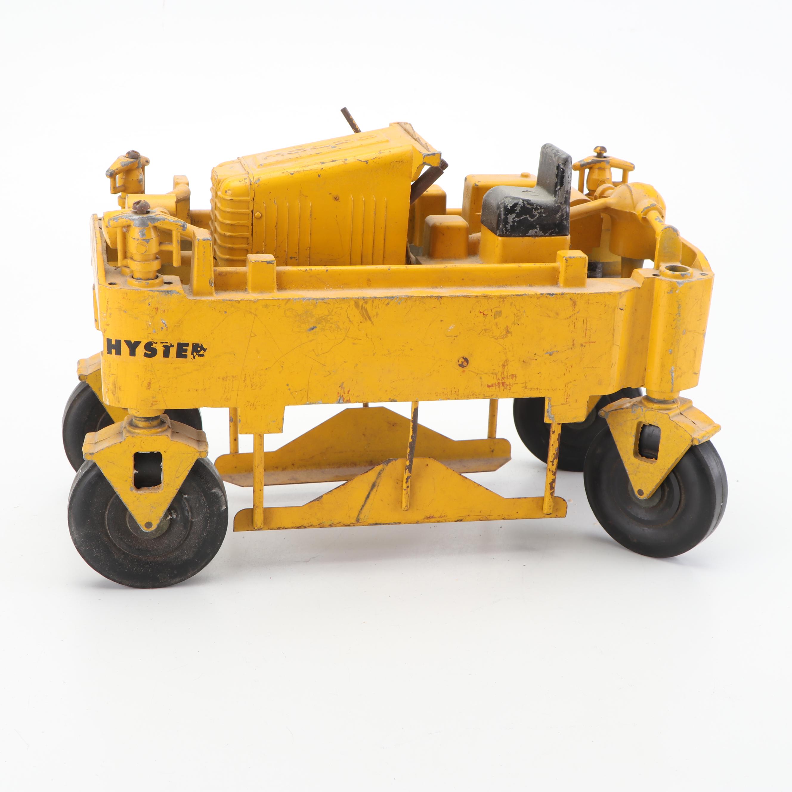 Hyster "Druge" Straddle Carrier Lumber Loader Lift Truck, 1950s | EBTH