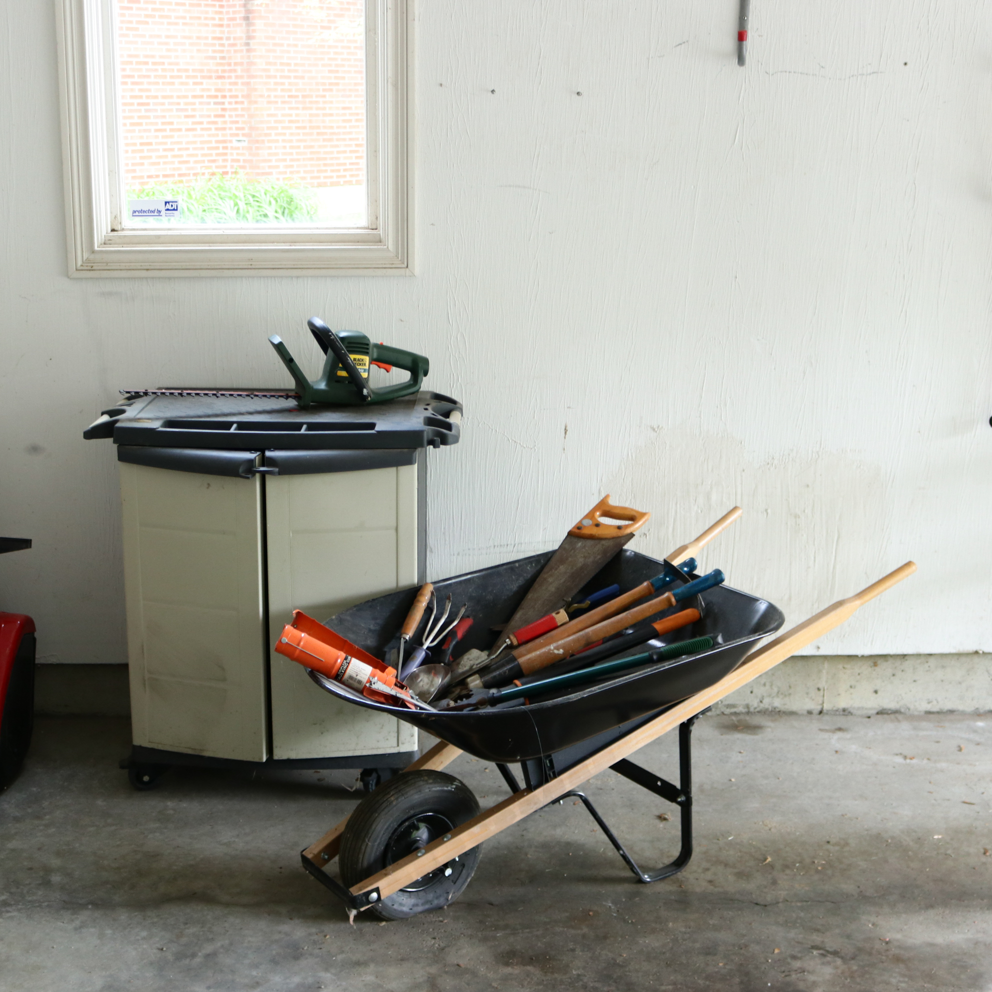 Workforce Tool Cabinet with Wheelbarrow and Tools | EBTH