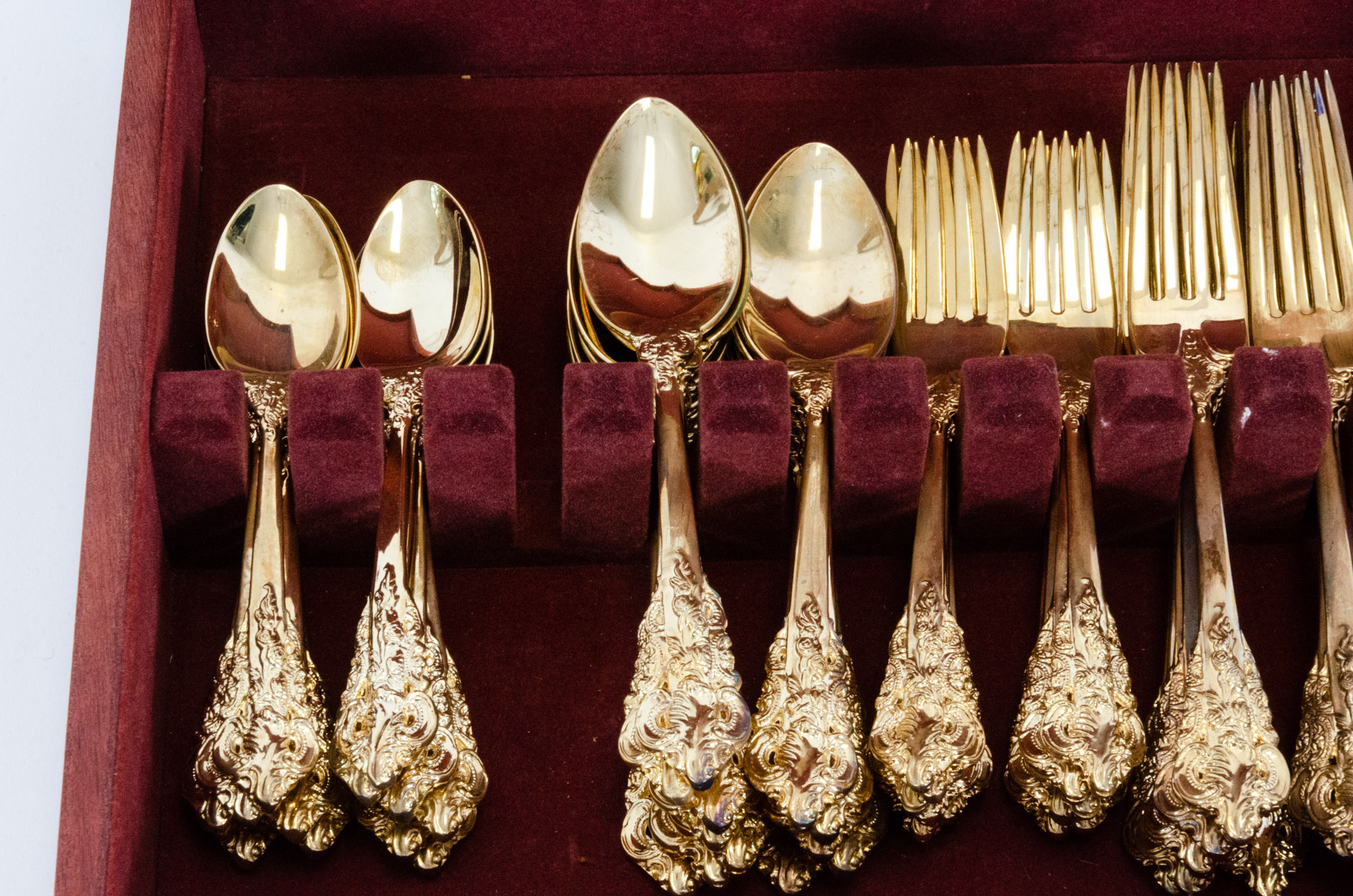 Godinger "Baroque" GoldPlated Flatware Set EBTH