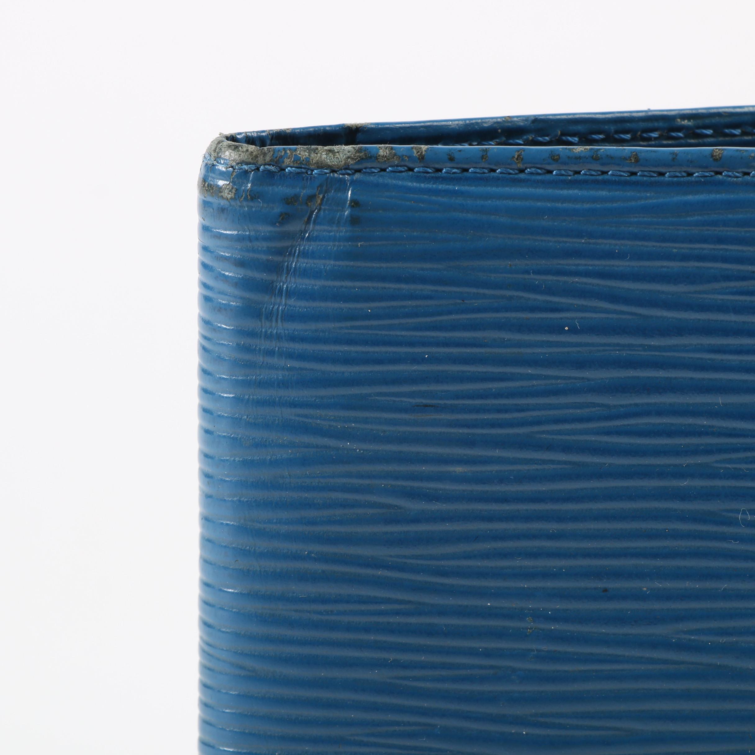 Louis Vuitton Paris Bifold Long Wallet in Toledo Blue Epi Leather EBTH