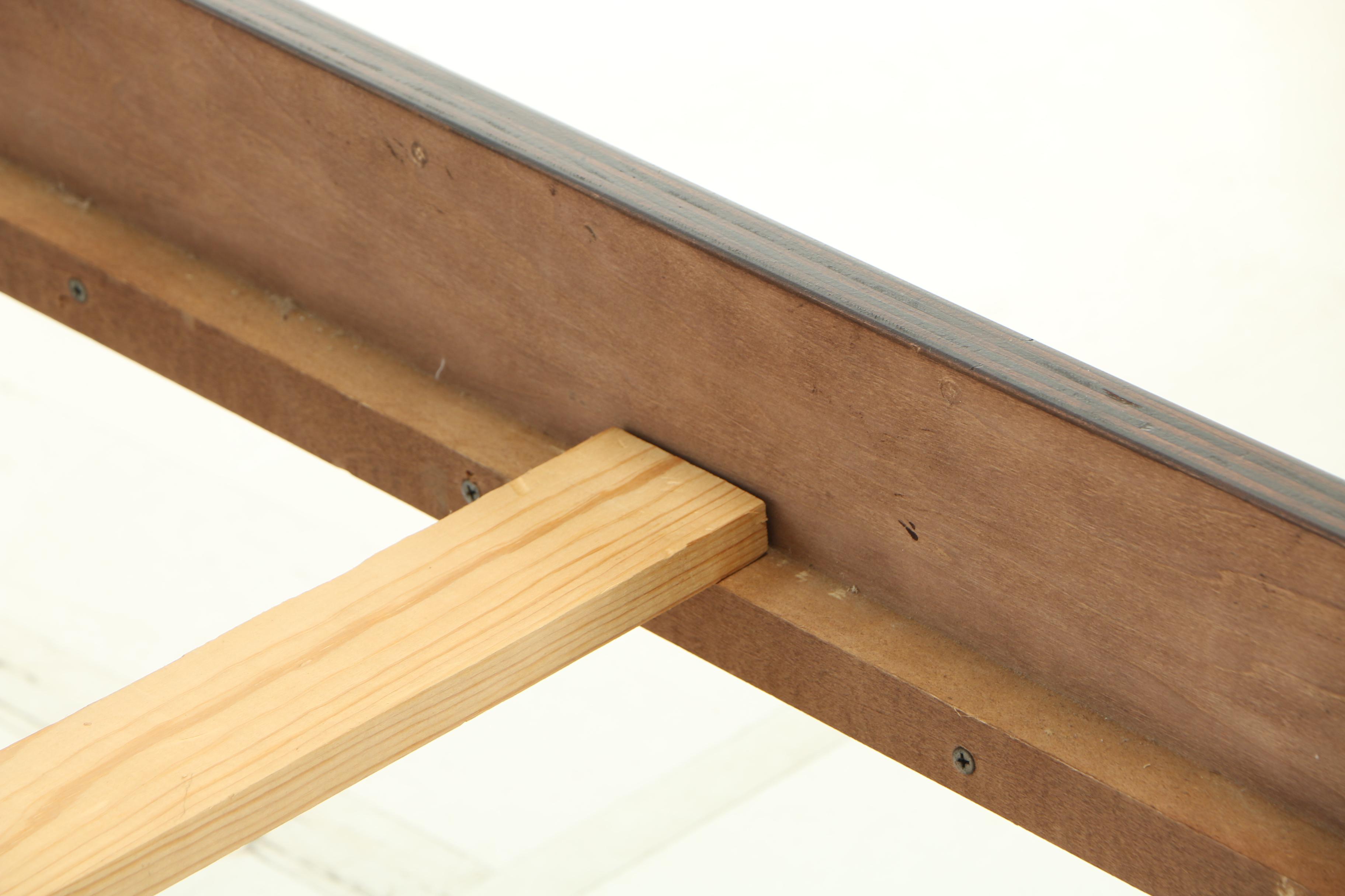 Hood Furniture Mfg. Co., Federal Style King Size Limited Edition