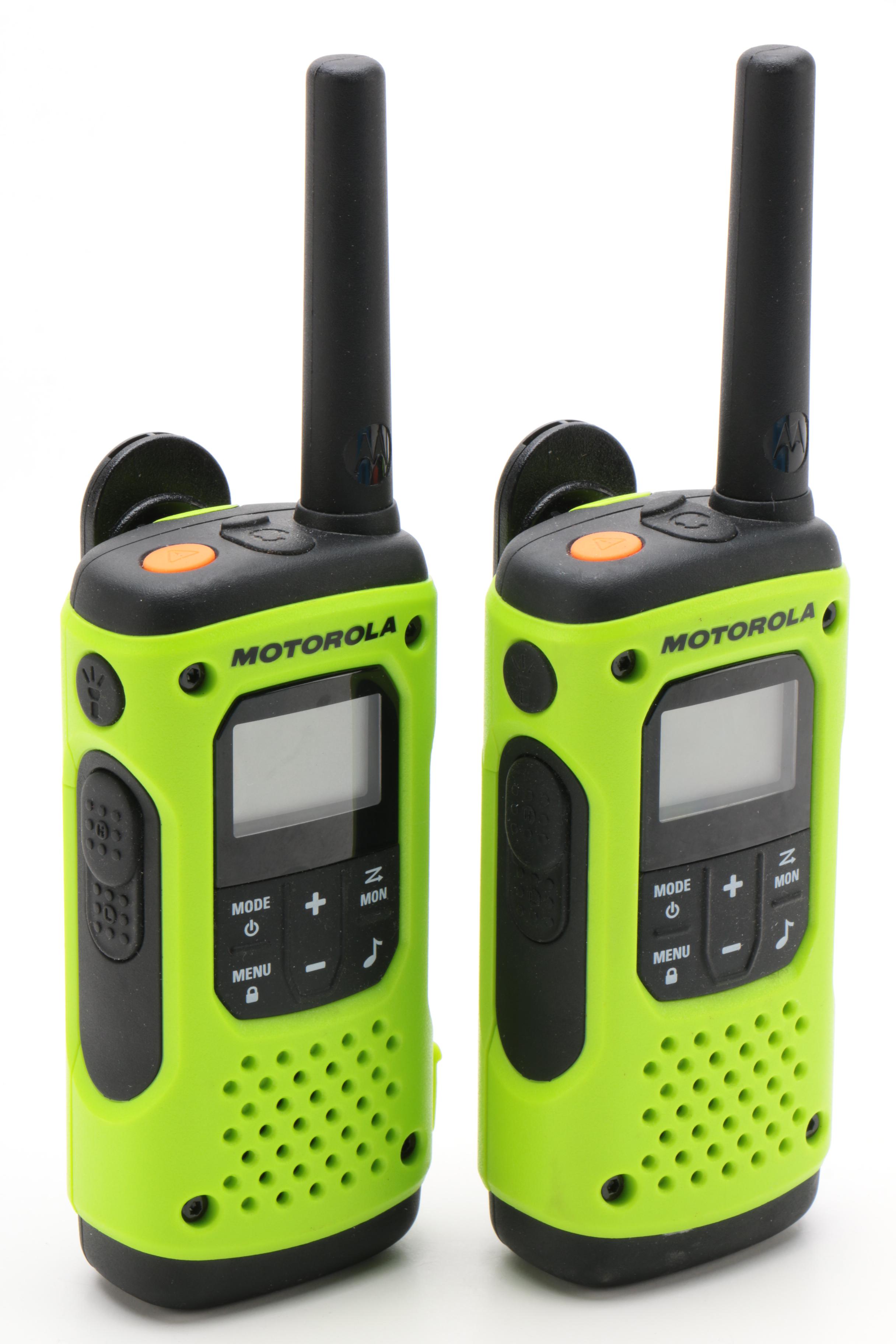 Motorola Talkabout T600 H20 TwoWay Radios with Surveillance Headsets
