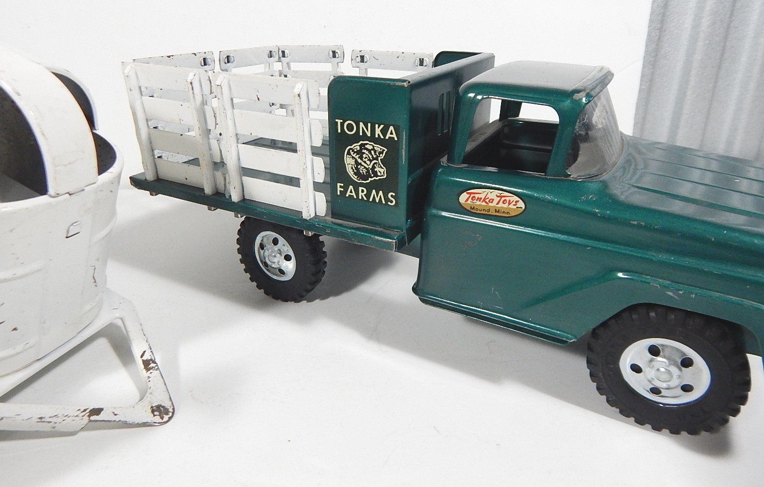 1960s Era Tonka Farms Pressed Steel Truck and Horse Trailer EBTH