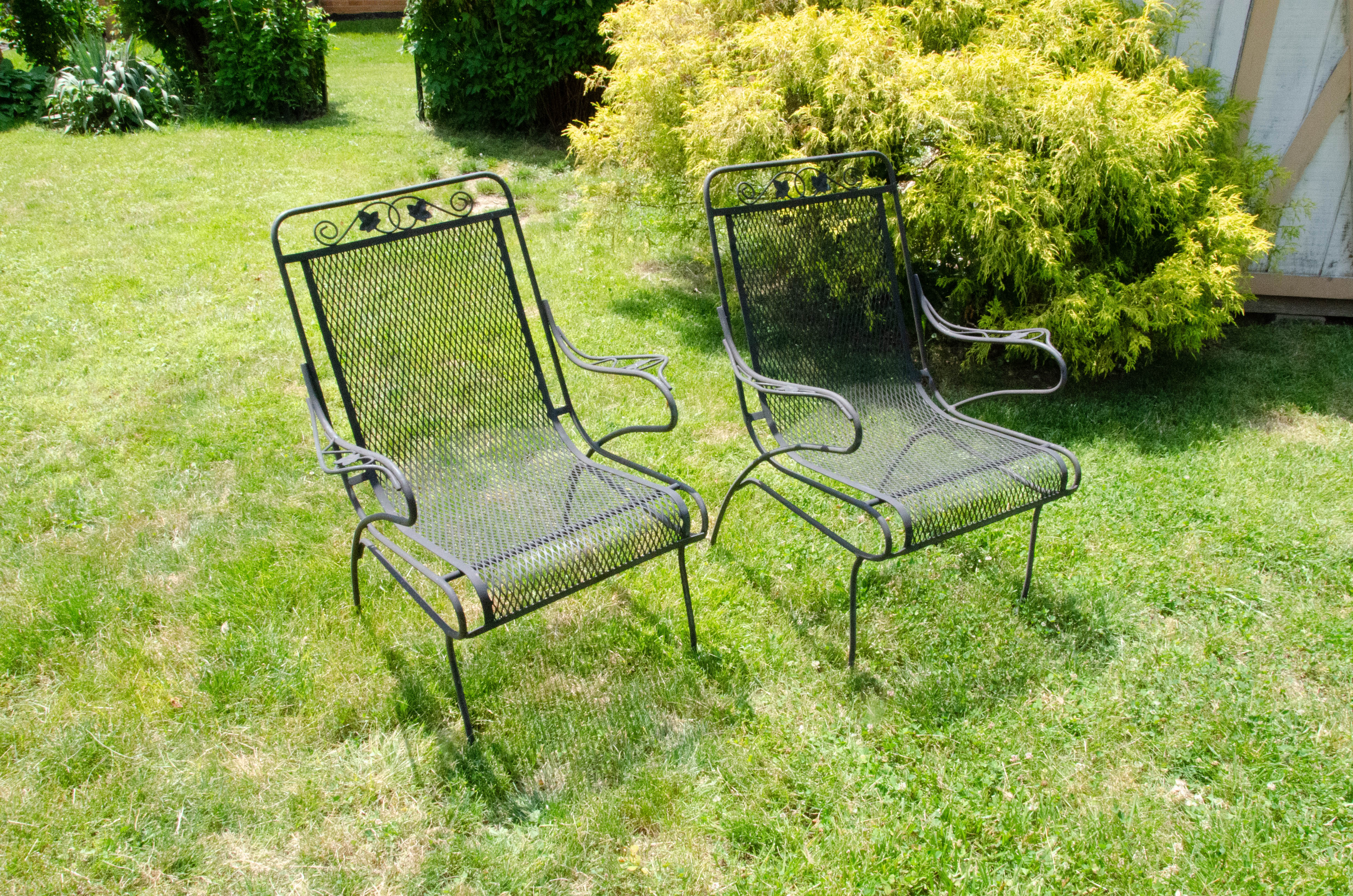 Wrought Iron Mesh Patio Chairs and Accent Table EBTH