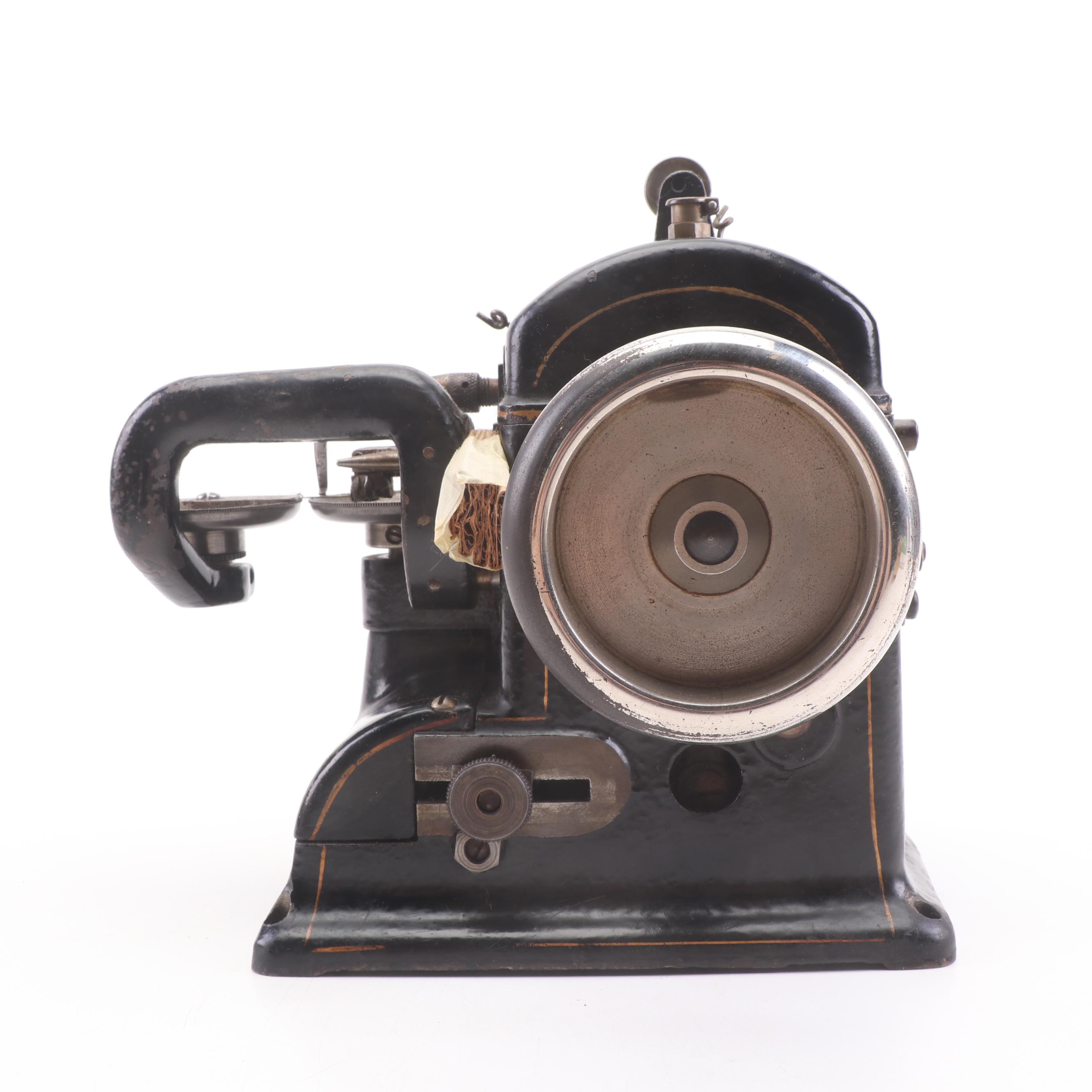 Bonis "NeverStop" Industrial Fur Sewing Machine EBTH