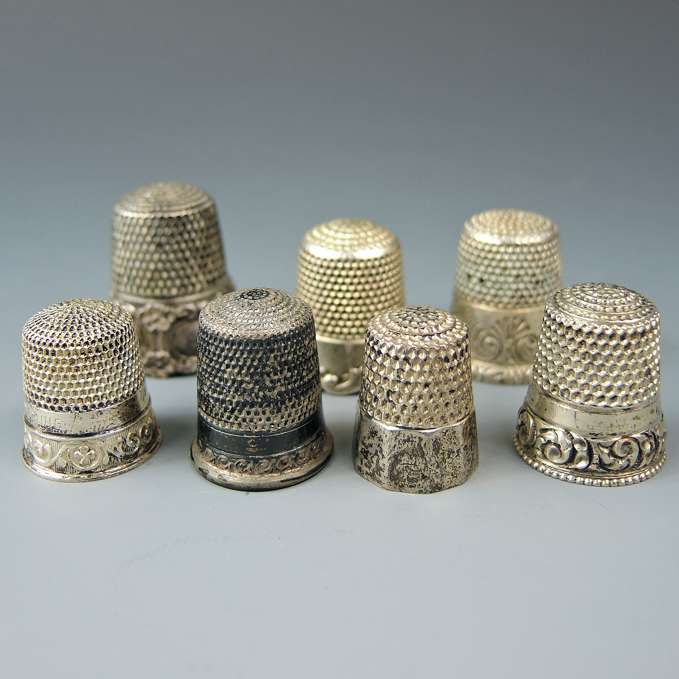 Ornate Sterling Silver Thimbles Featuring Ketchum and McDougall | EBTH
