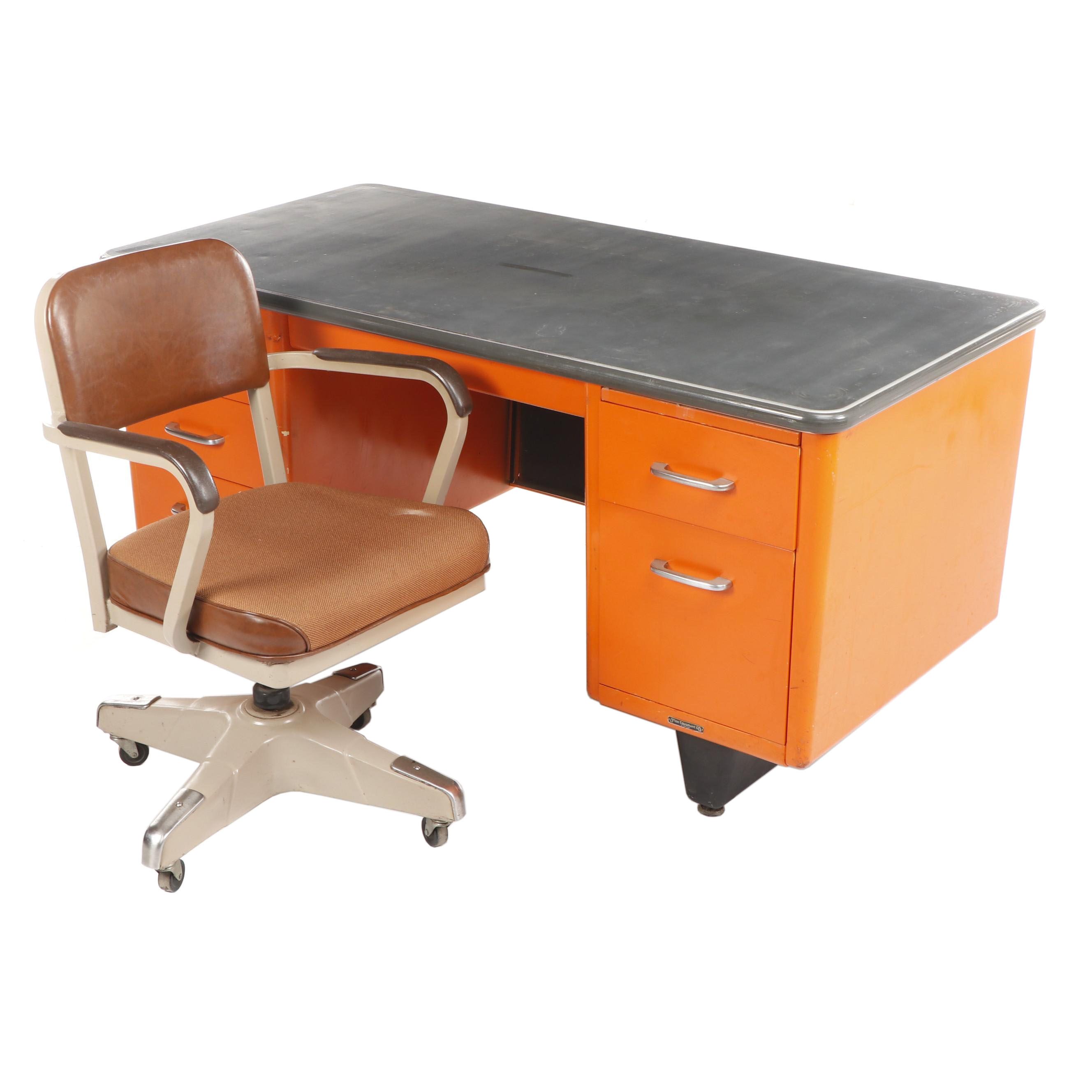 Vintage Desks Antique Desks And Used Desks Auction Ebth