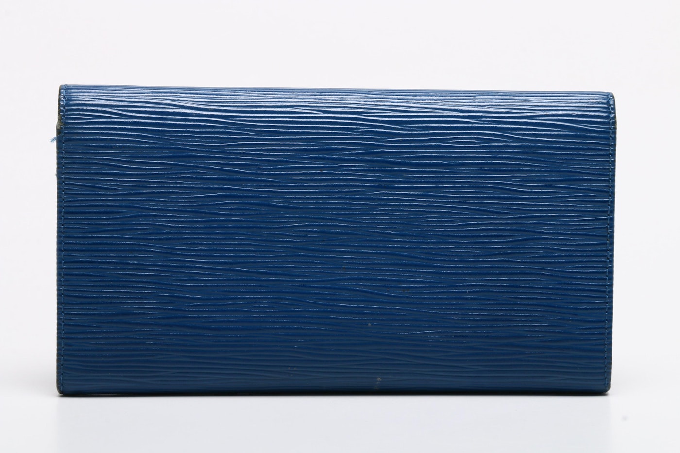 Louis Vuitton Toledo Blue EPI Leather Sarah Wallet and Borneo Green Key Holder | EBTH