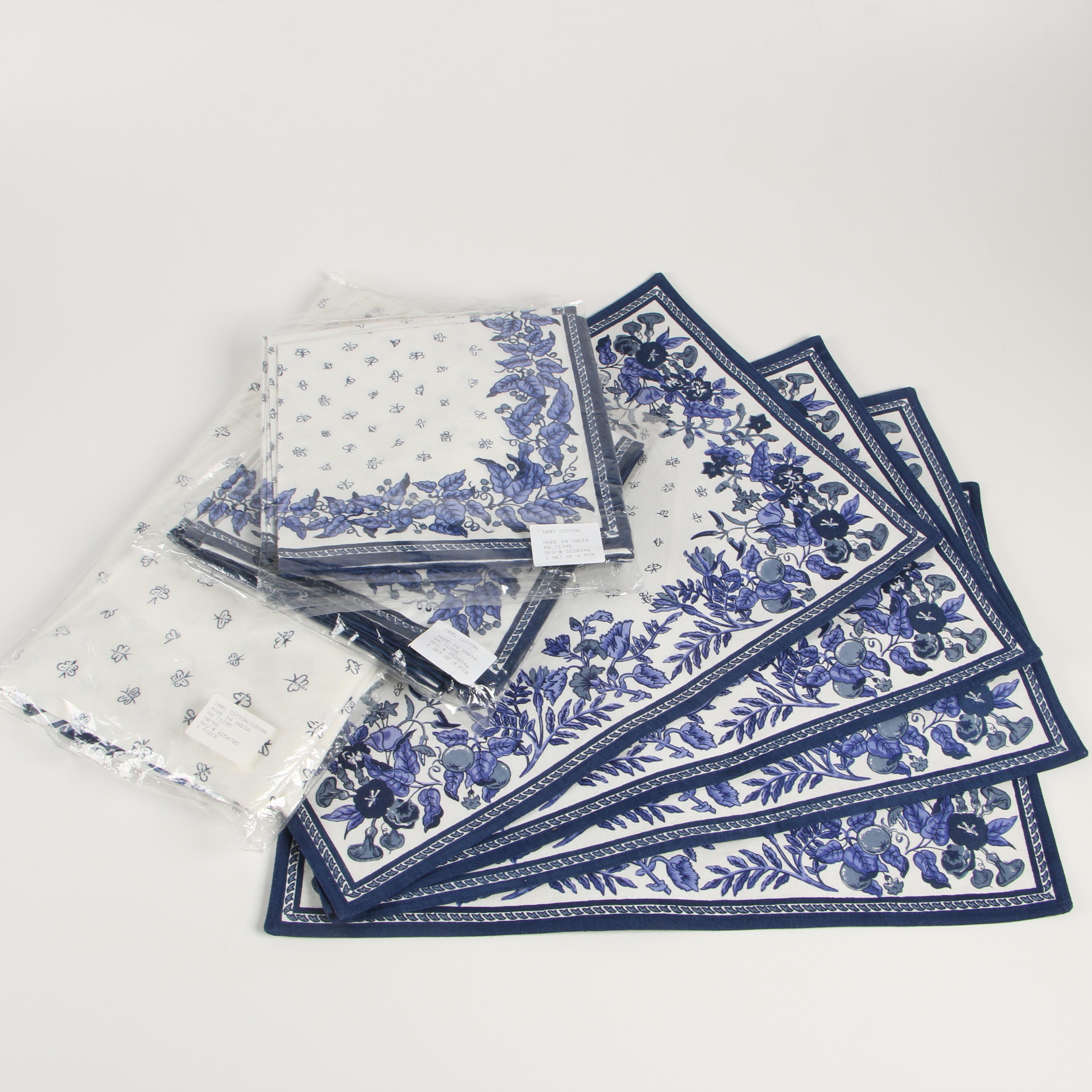Williams Sonoma Round Tablecloth with Matching Placemats ...
