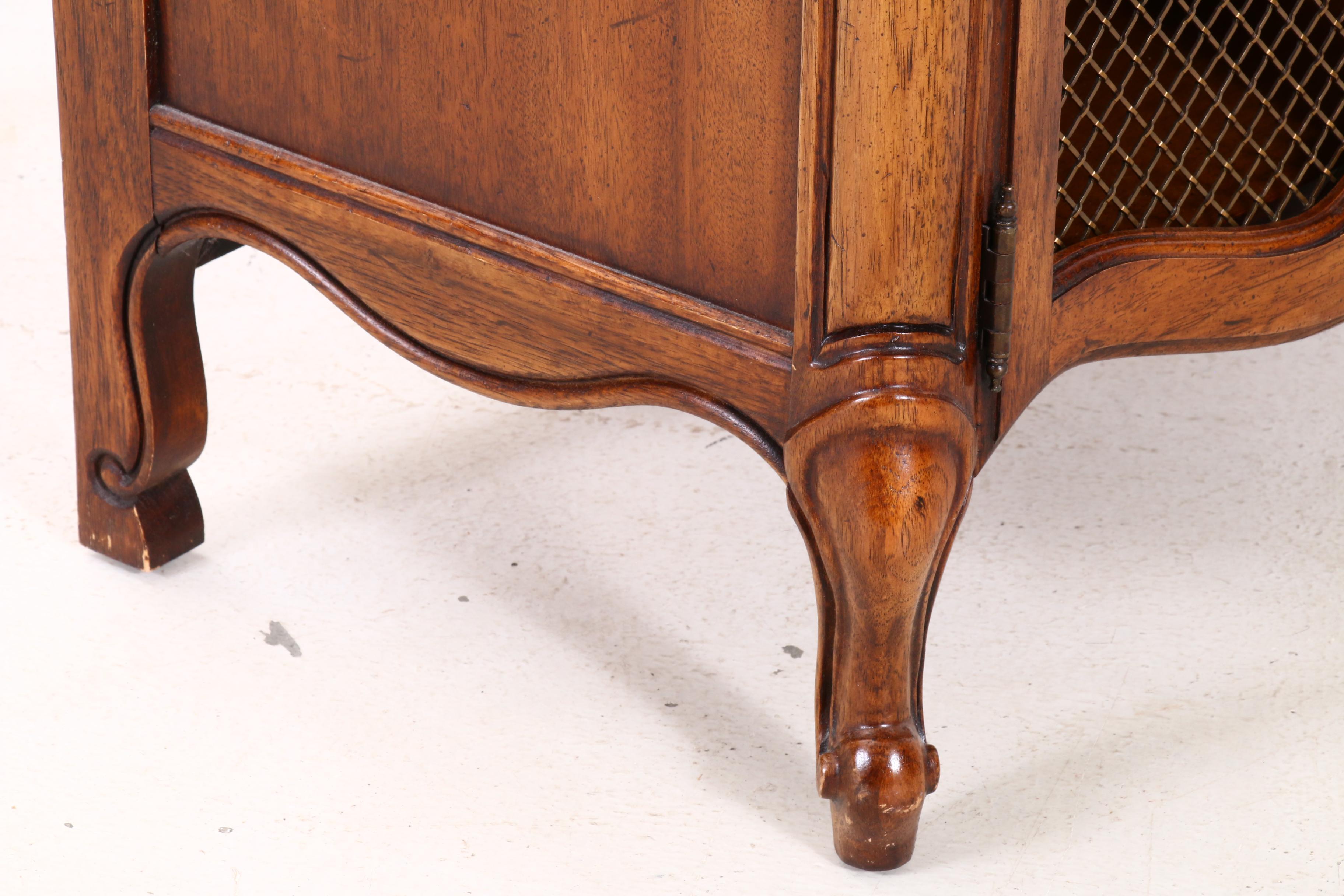 French Provincial Style Thomasville Pecan Bowed Front EBTH