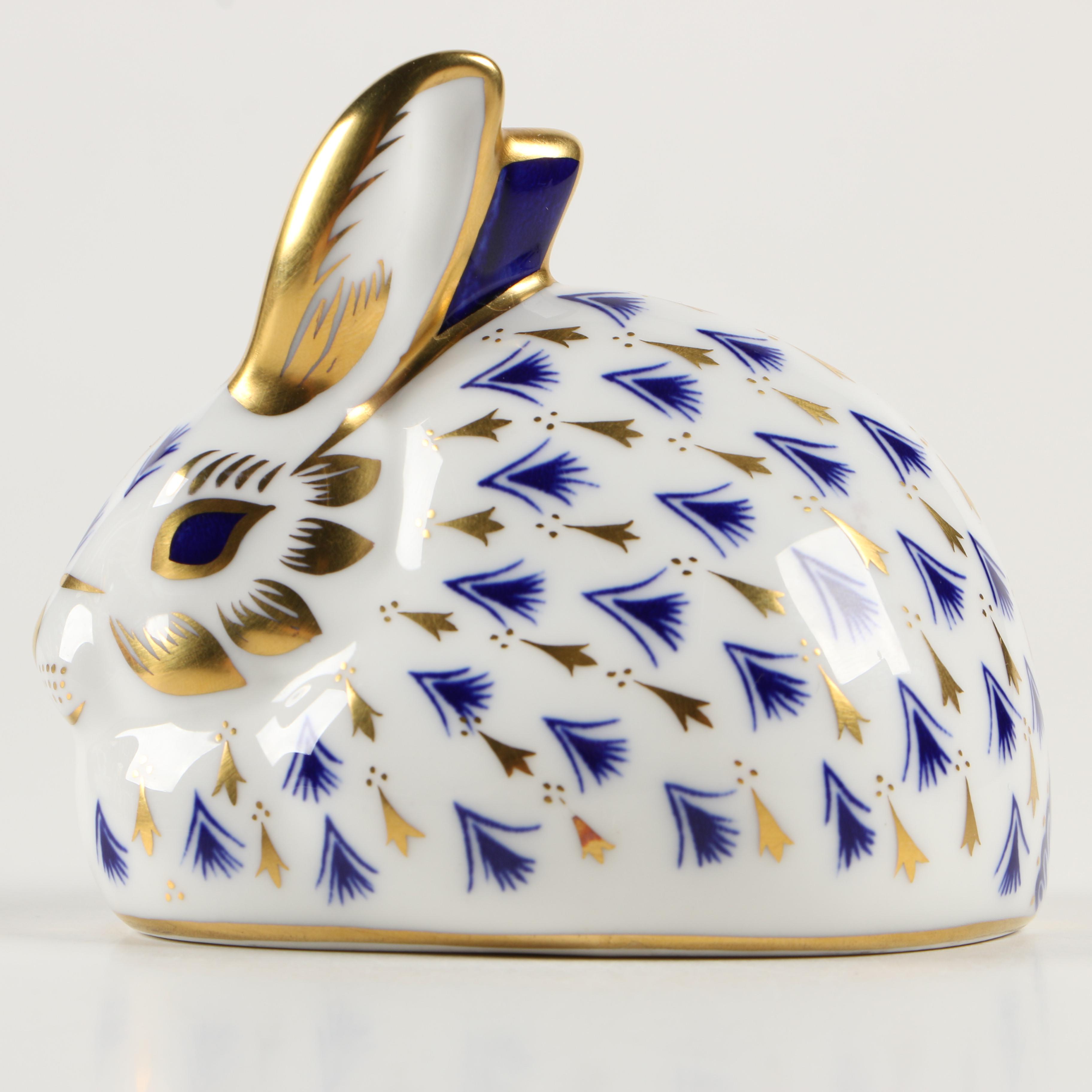 Royal Crown Derby Hand-Painted Bone China Rabbit Figurine, 1987 | EBTH