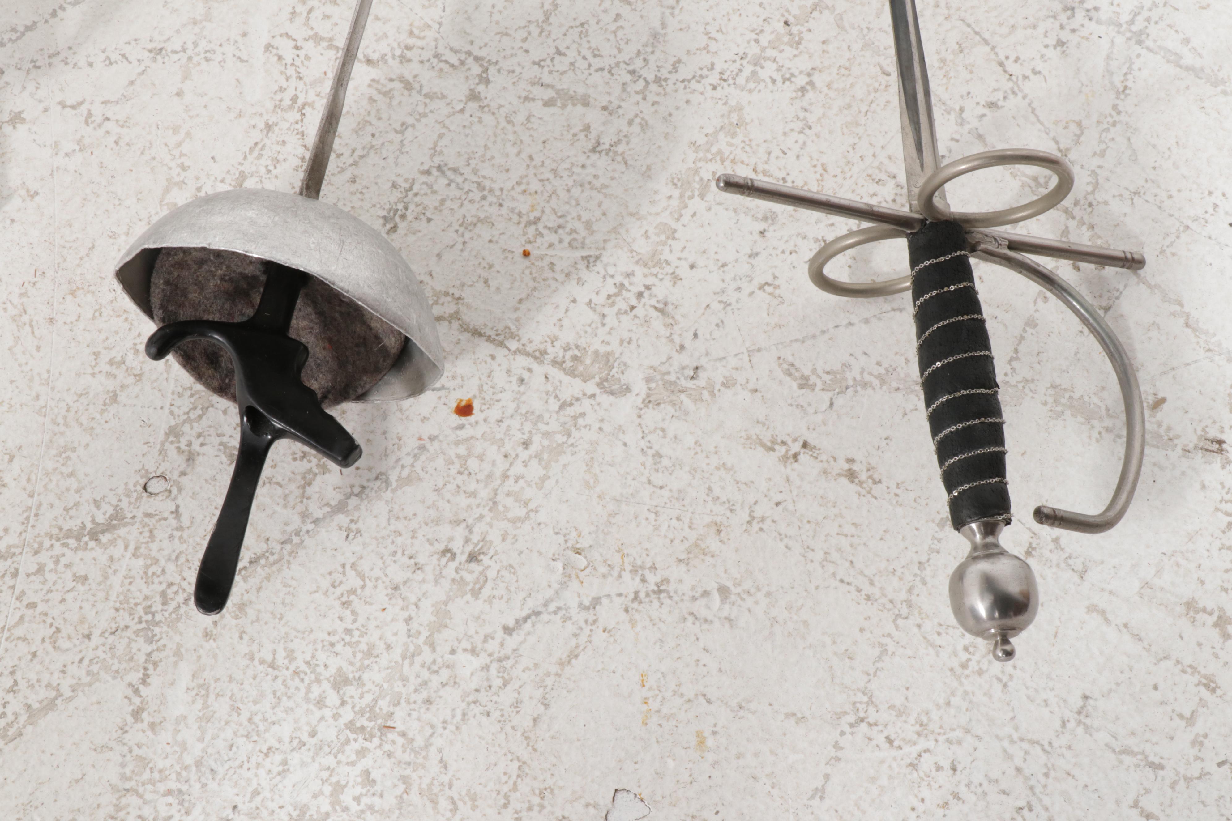 Theatrical Épées and Fencing Practice Sabres and Épée EBTH