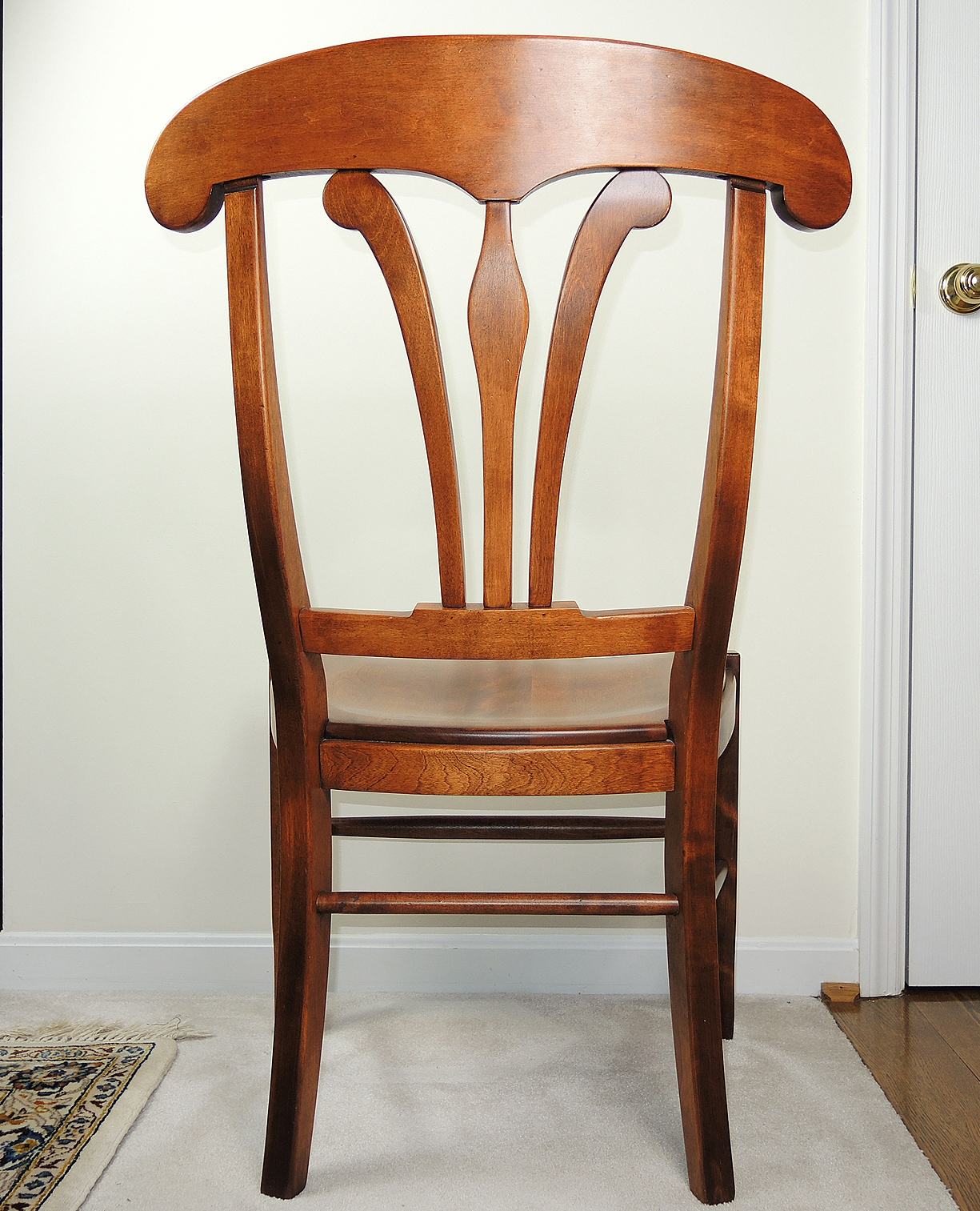 Nichols & Stone "Country Manor" Birch Dining Table and Chairs EBTH