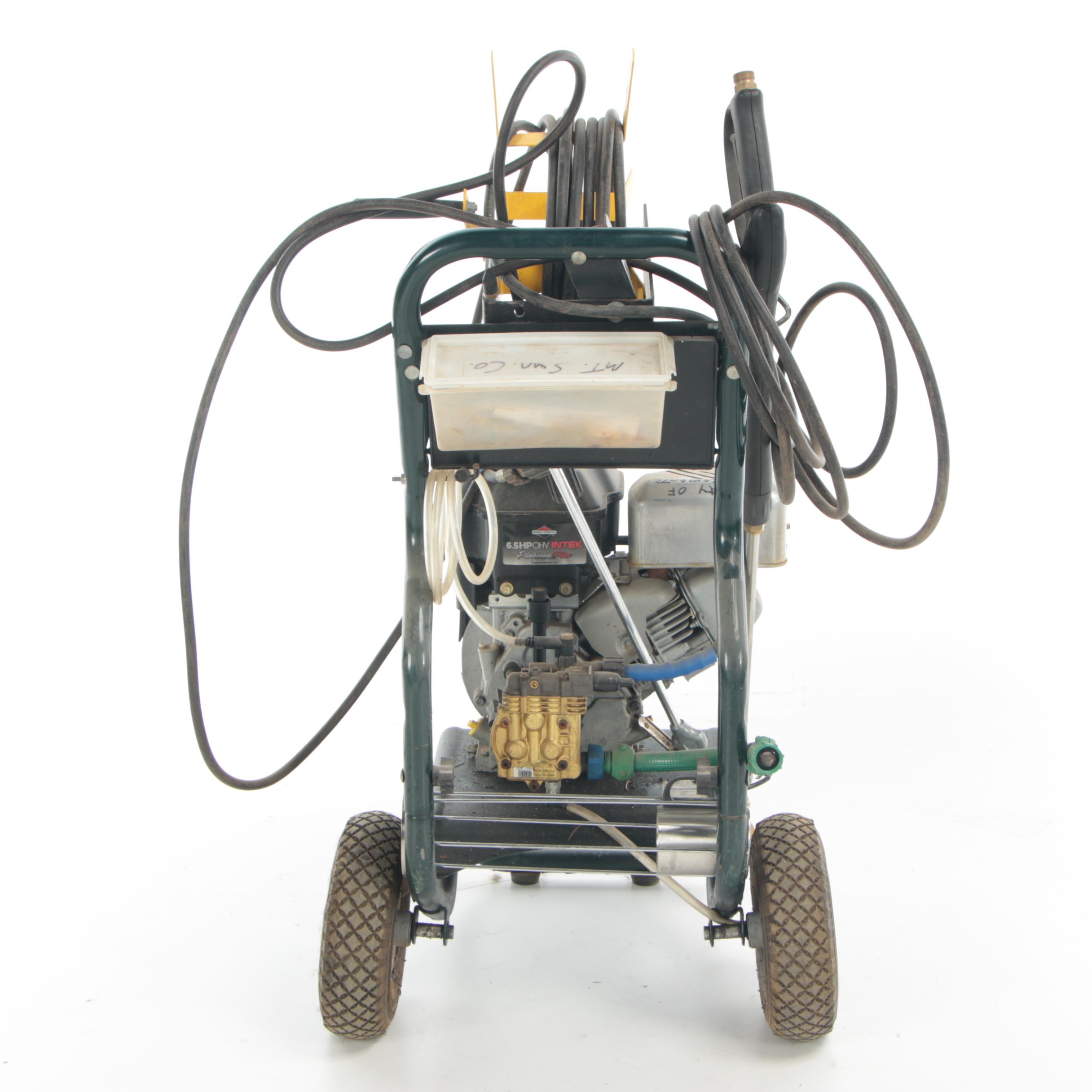 Craftsman with Briggs & Stratton Pressure Washer, 2550 PSI EBTH