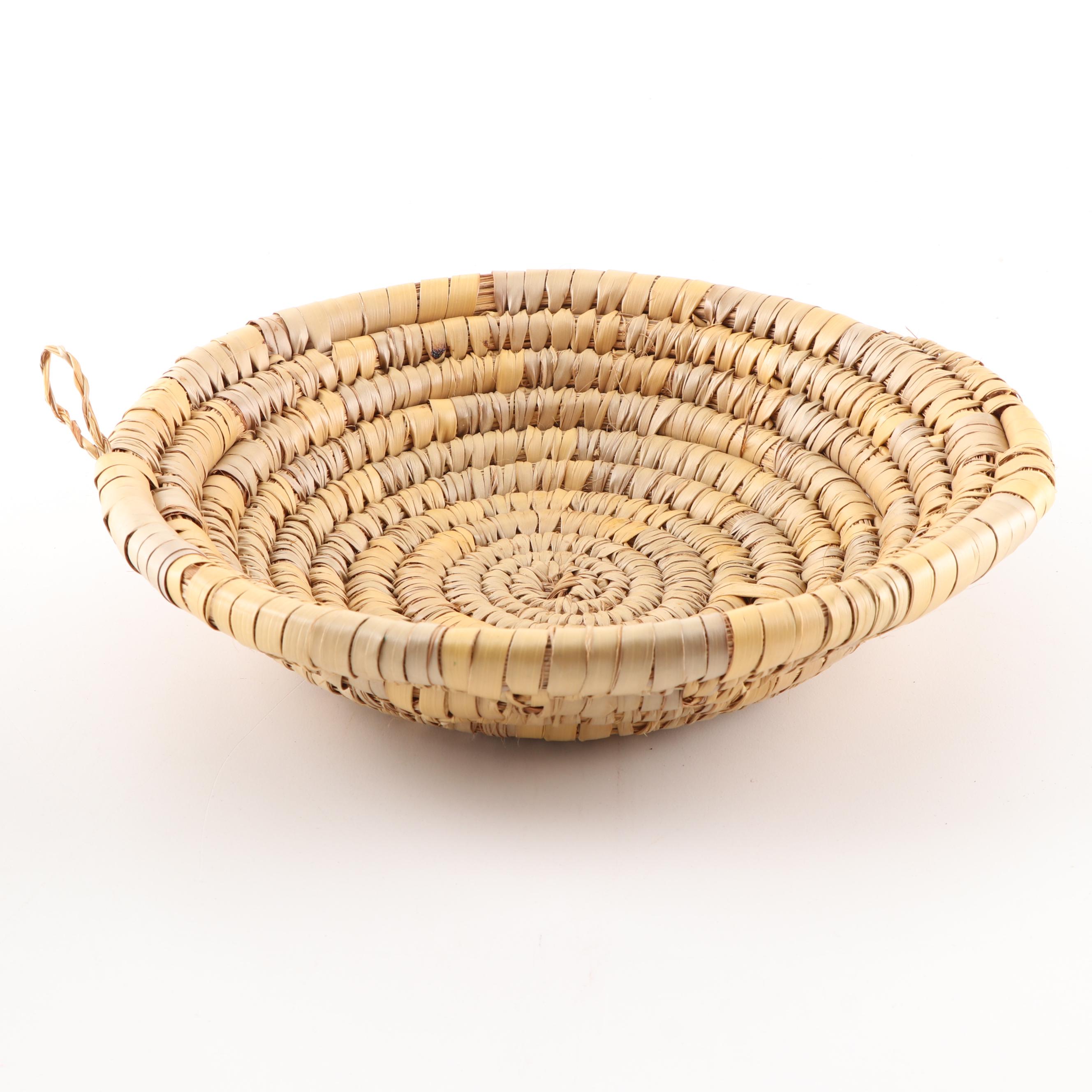 Four Gullah Sweetgrass Basket and Woven Grass Wall Baskets EBTH