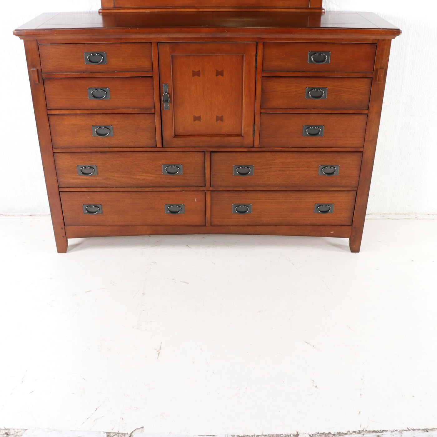 Mission Style Oak Finish Dresser With Mirror Contemporary Ebth