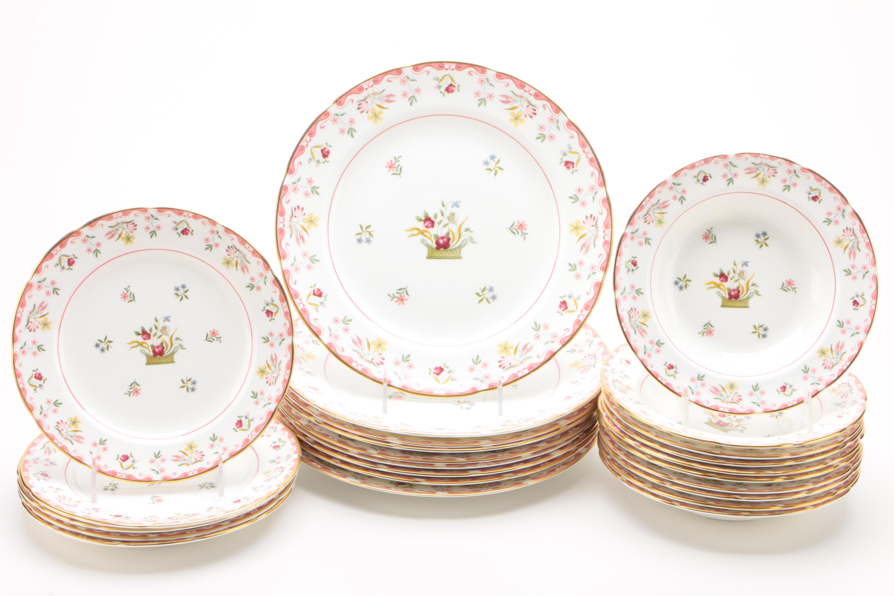 Wedgwood "Bianca" Williamsburg Collection Bone China Dinnerware and