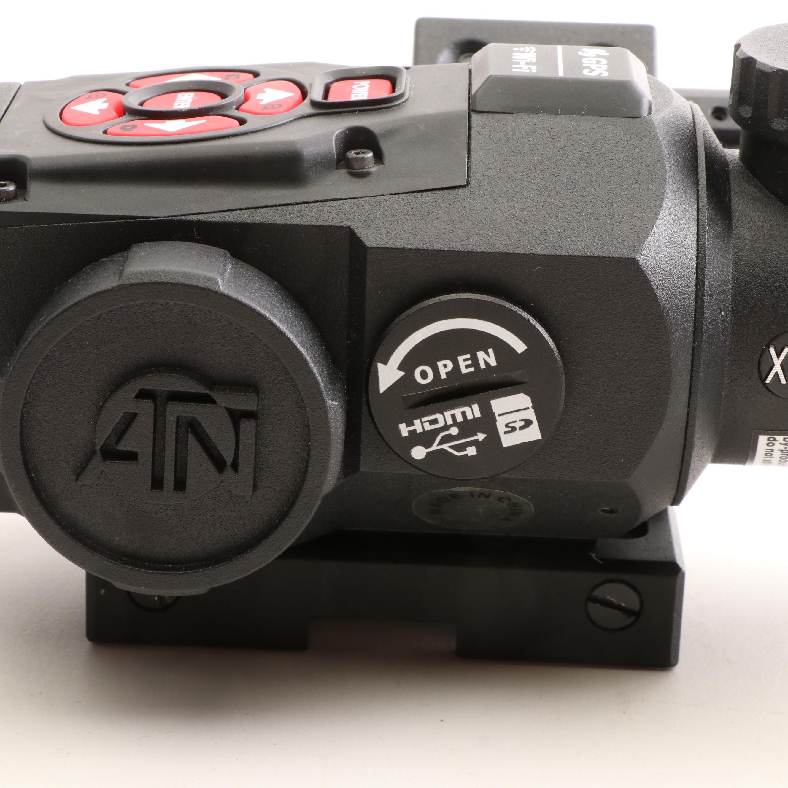 XSight HD Riflescope and Case EBTH