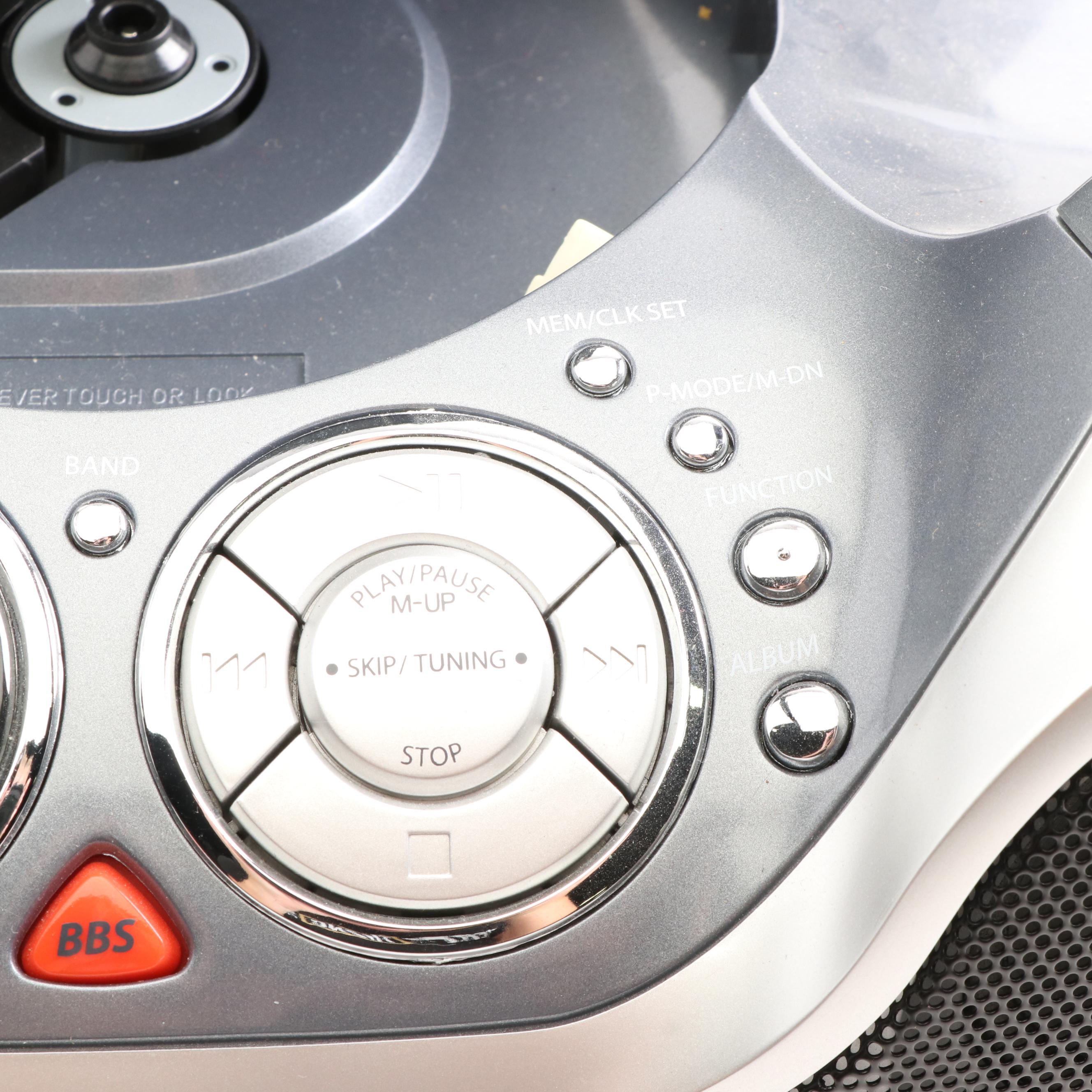 Insignia Radio, CD and MP3 Player EBTH