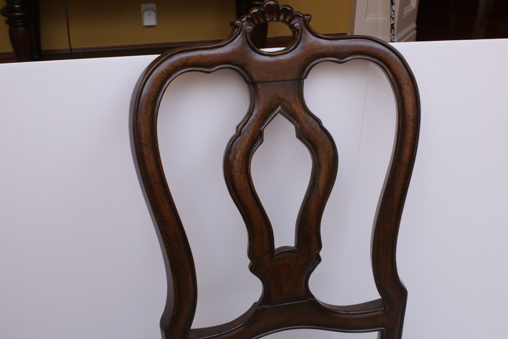 Six Thomasville Queen Anne Style MahoganyFinish Dining Chairs EBTH