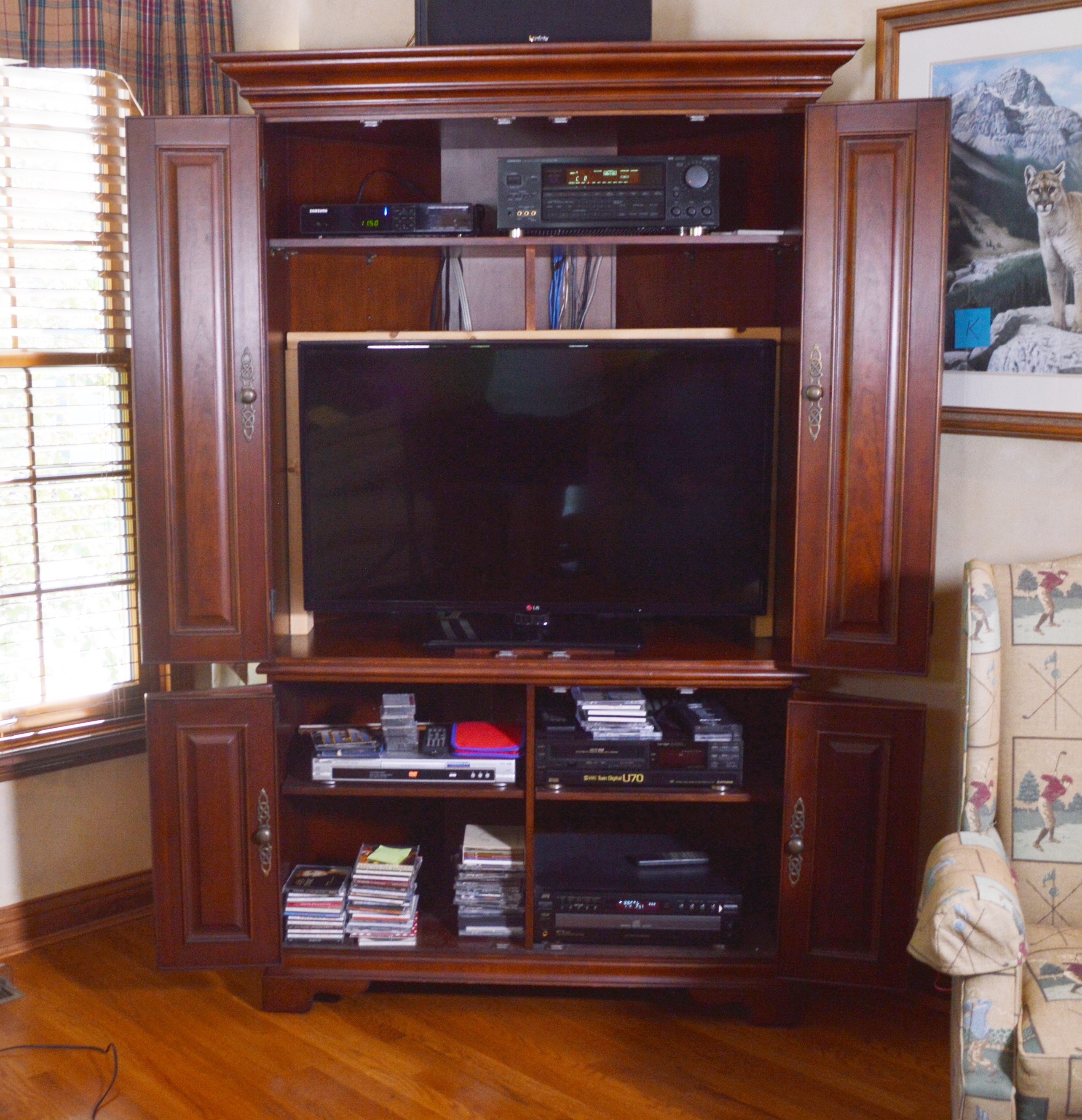 Bassett Furniture Corner Walnut Entertainment Center, Late 20th Century